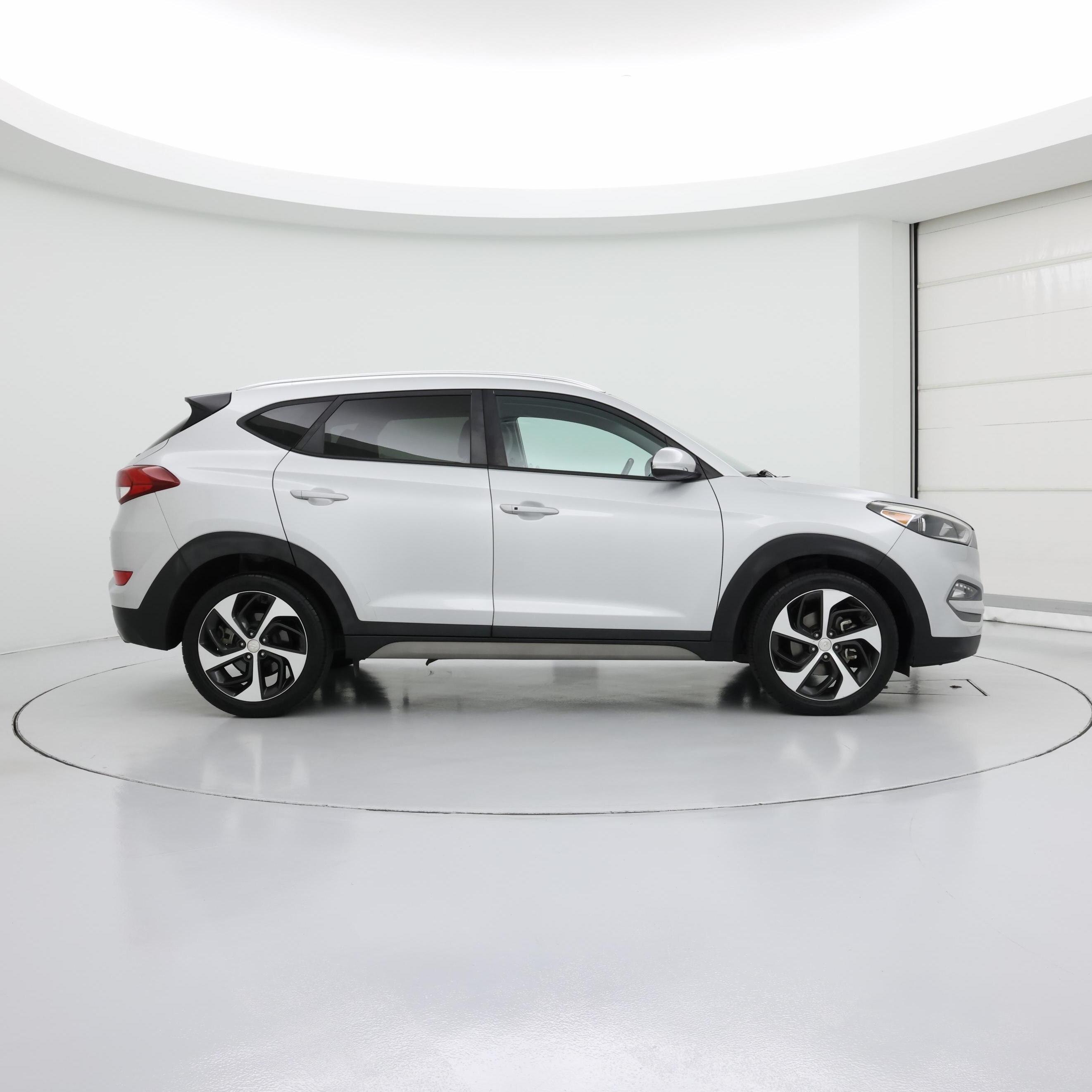 Thumbnail: 2018 Hyundai Tucson - 7