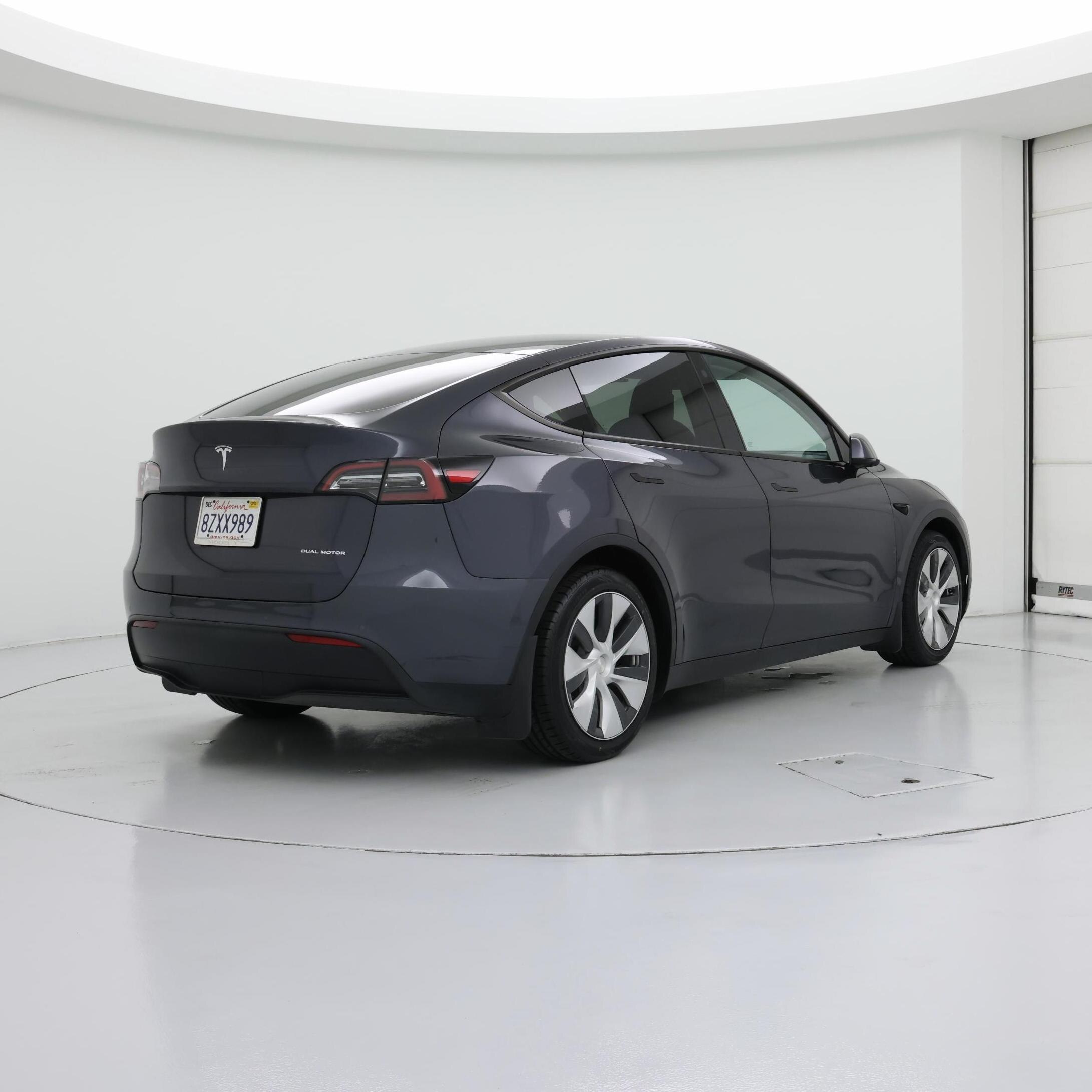 Thumbnail: 2022 Tesla Model Y - 8