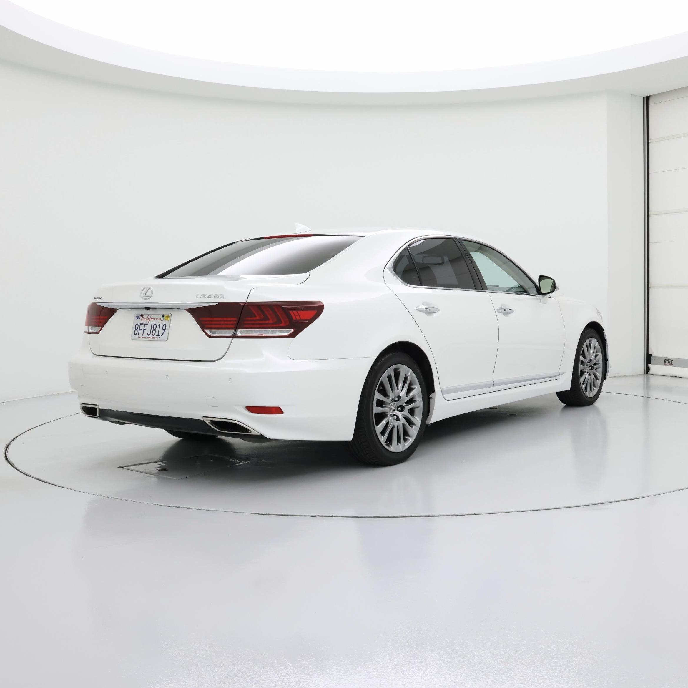 Thumbnail: 2016 Lexus LS - 8
