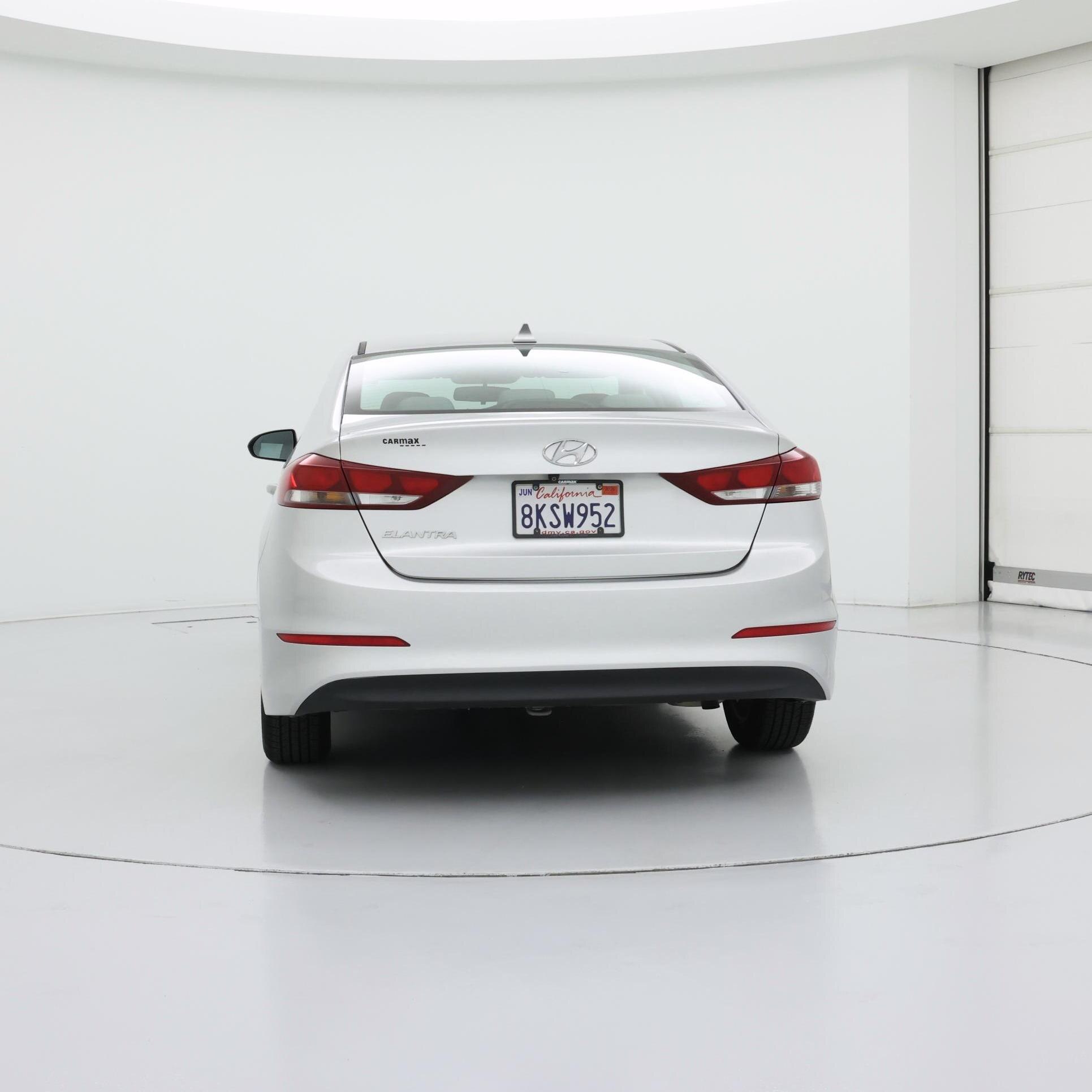 Thumbnail: 2018 Hyundai Elantra - 6