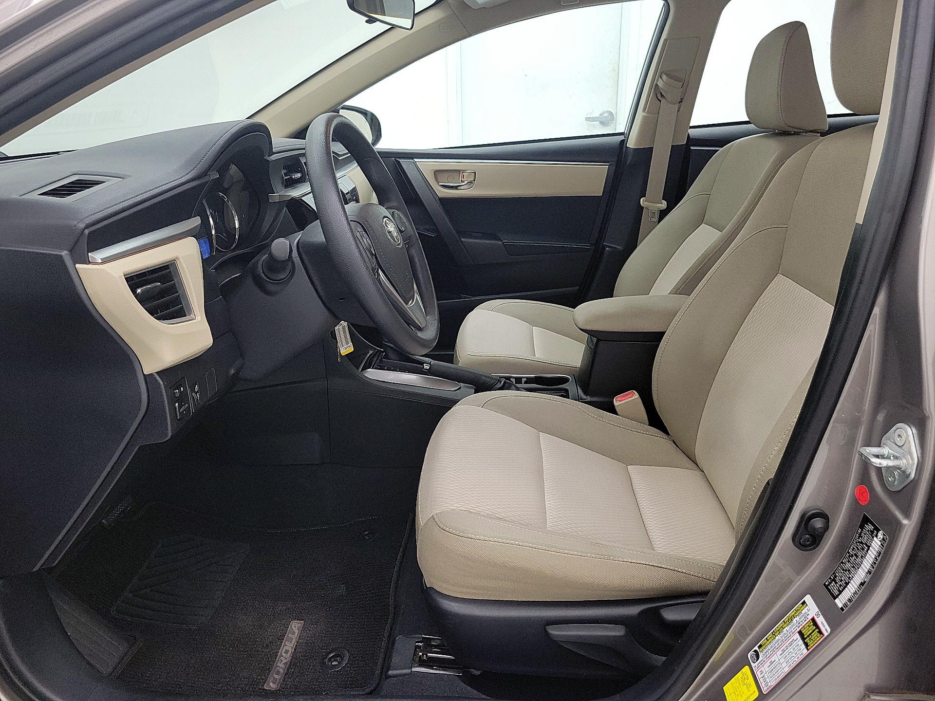 Thumbnail: 2015 Toyota Corolla - 11