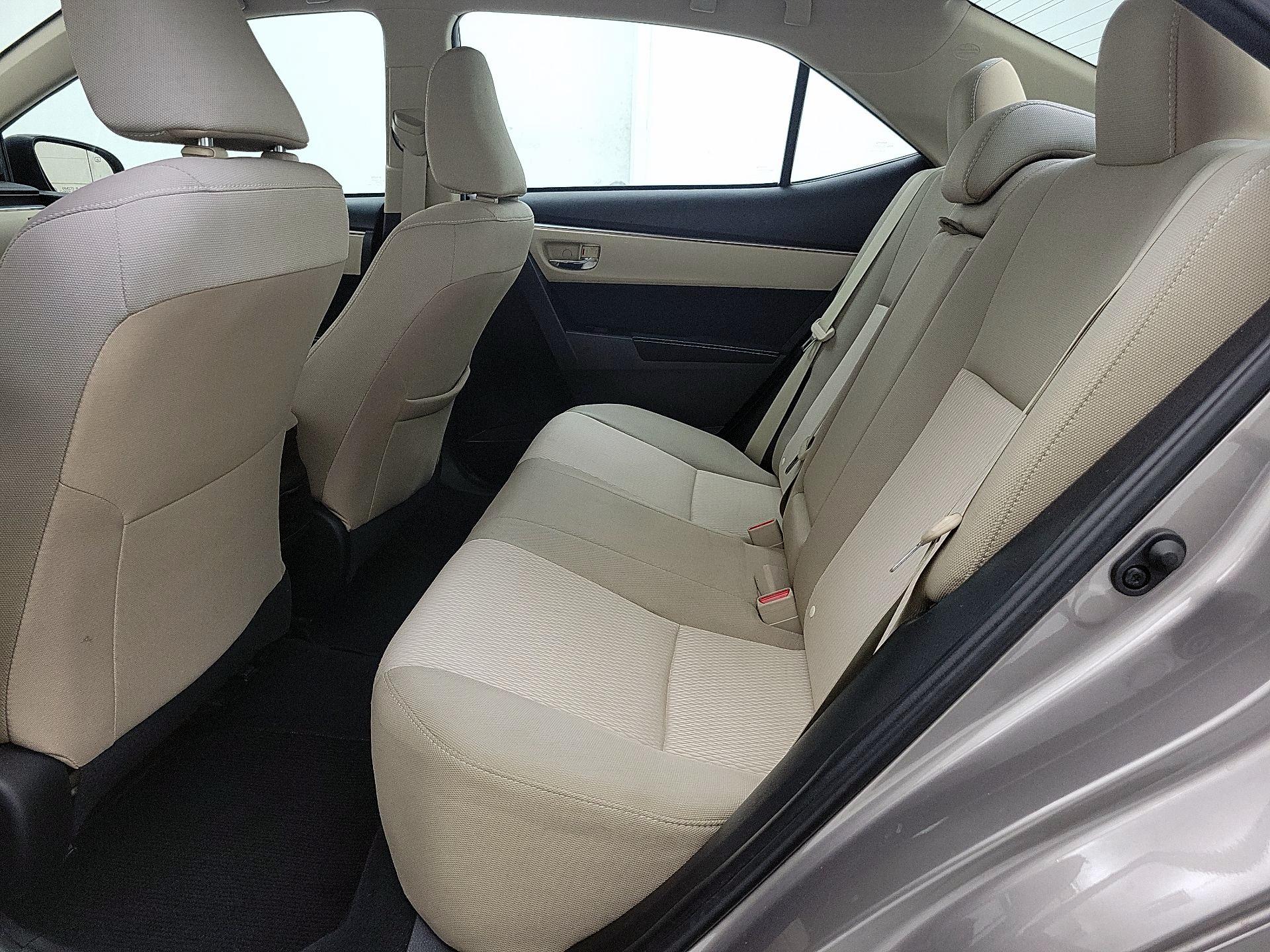 Thumbnail: 2015 Toyota Corolla - 19