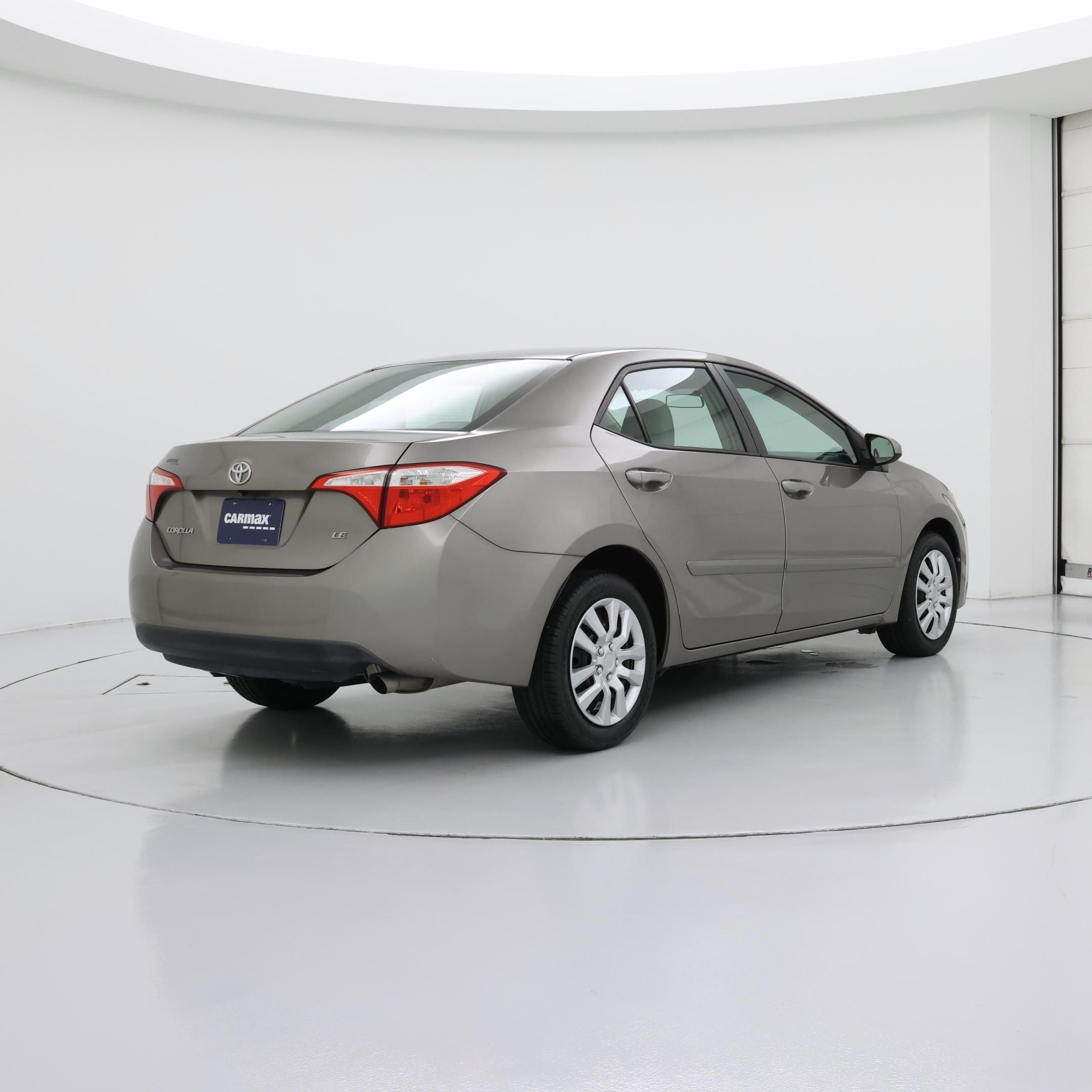Thumbnail: 2015 Toyota Corolla - 8