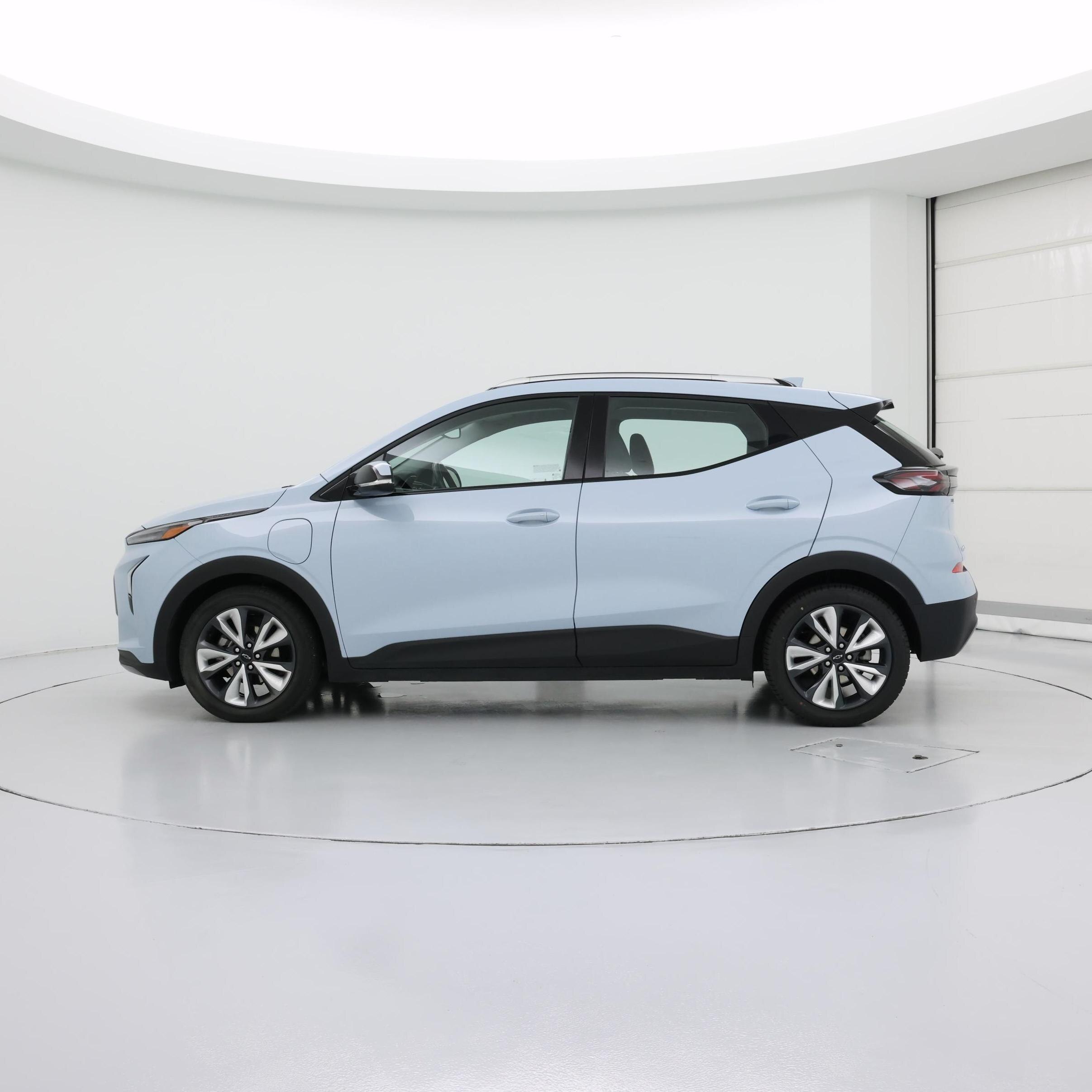 Thumbnail: 2022 Chevrolet Bolt EUV - 3