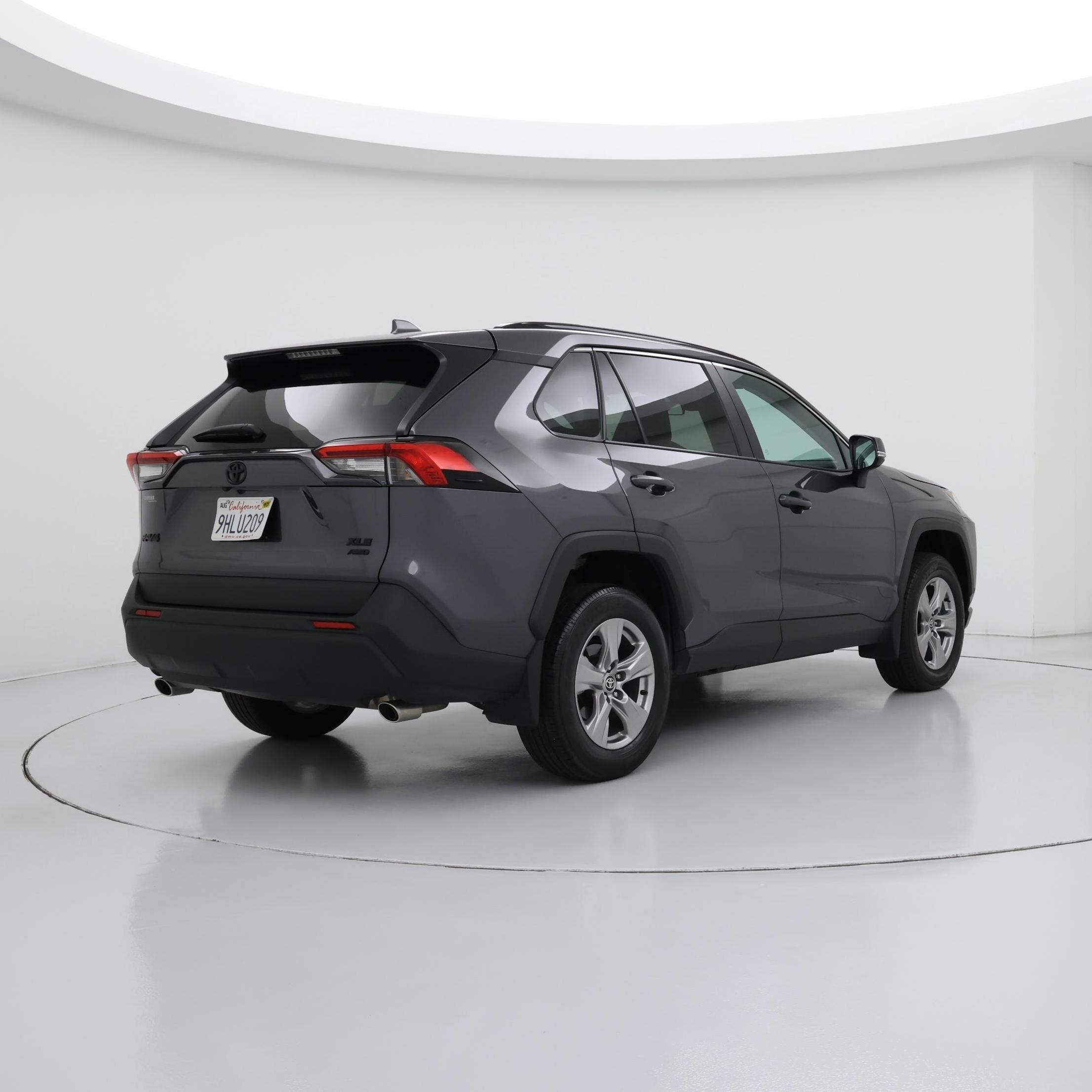 Thumbnail: 2023 Toyota RAV4 - 8