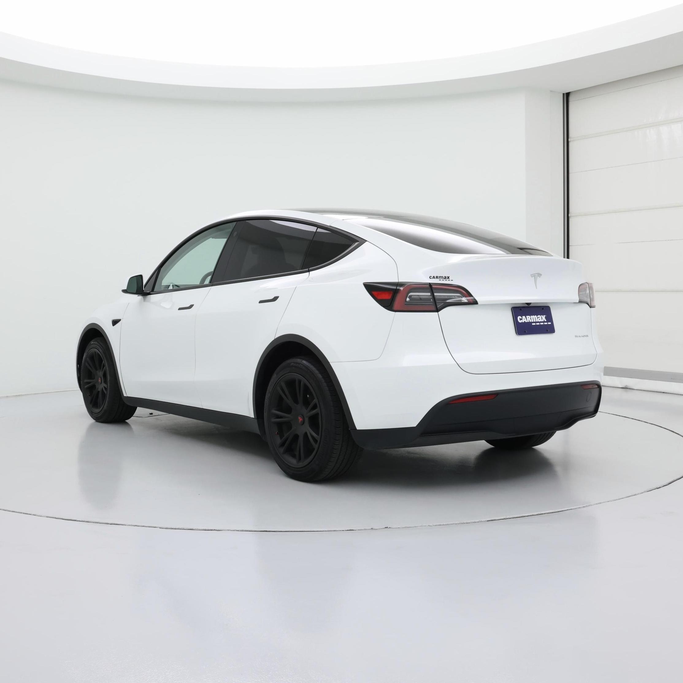 Thumbnail: 2023 Tesla Model Y - 2