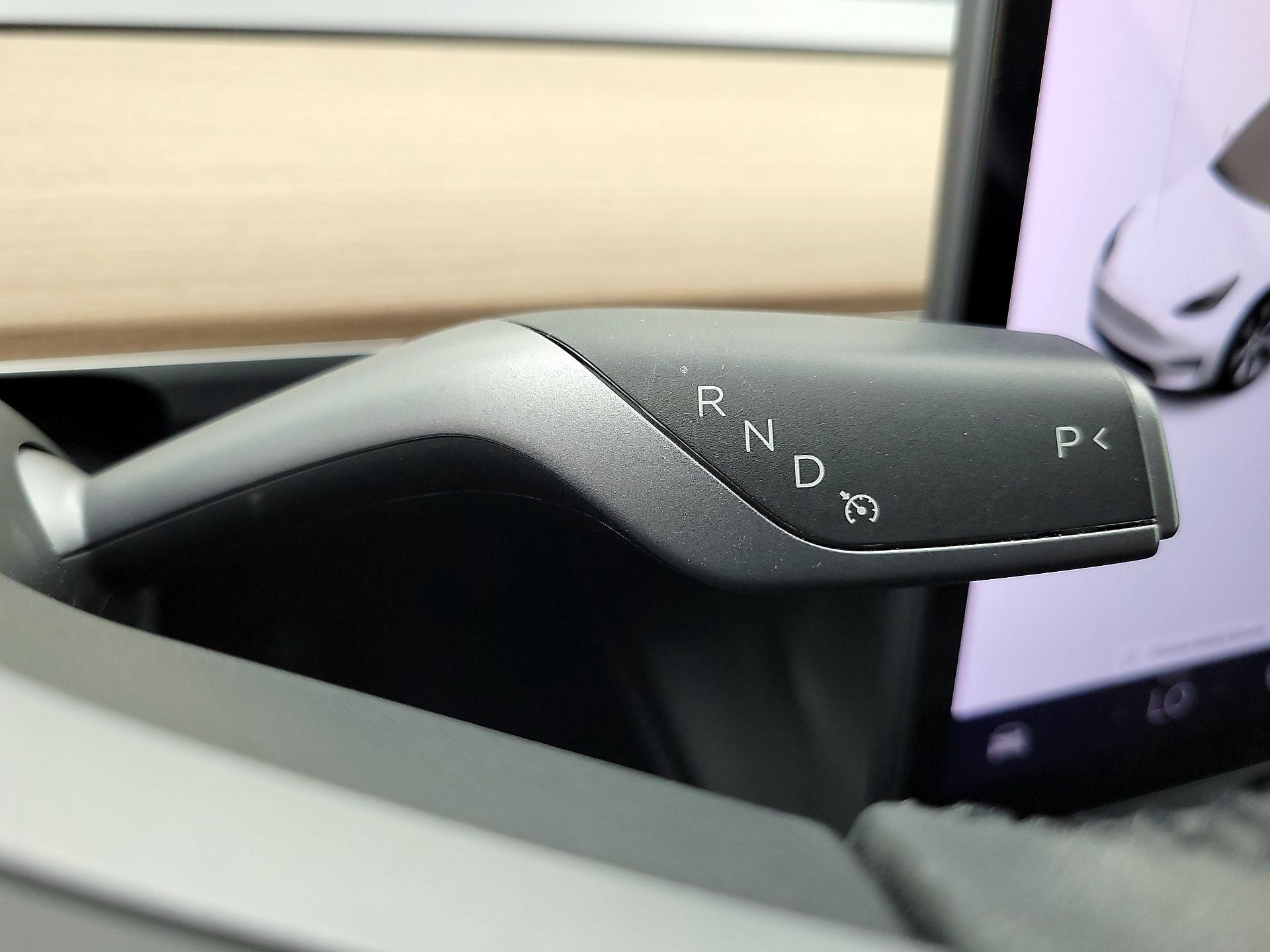 Thumbnail: 2022 Tesla Model Y - 17