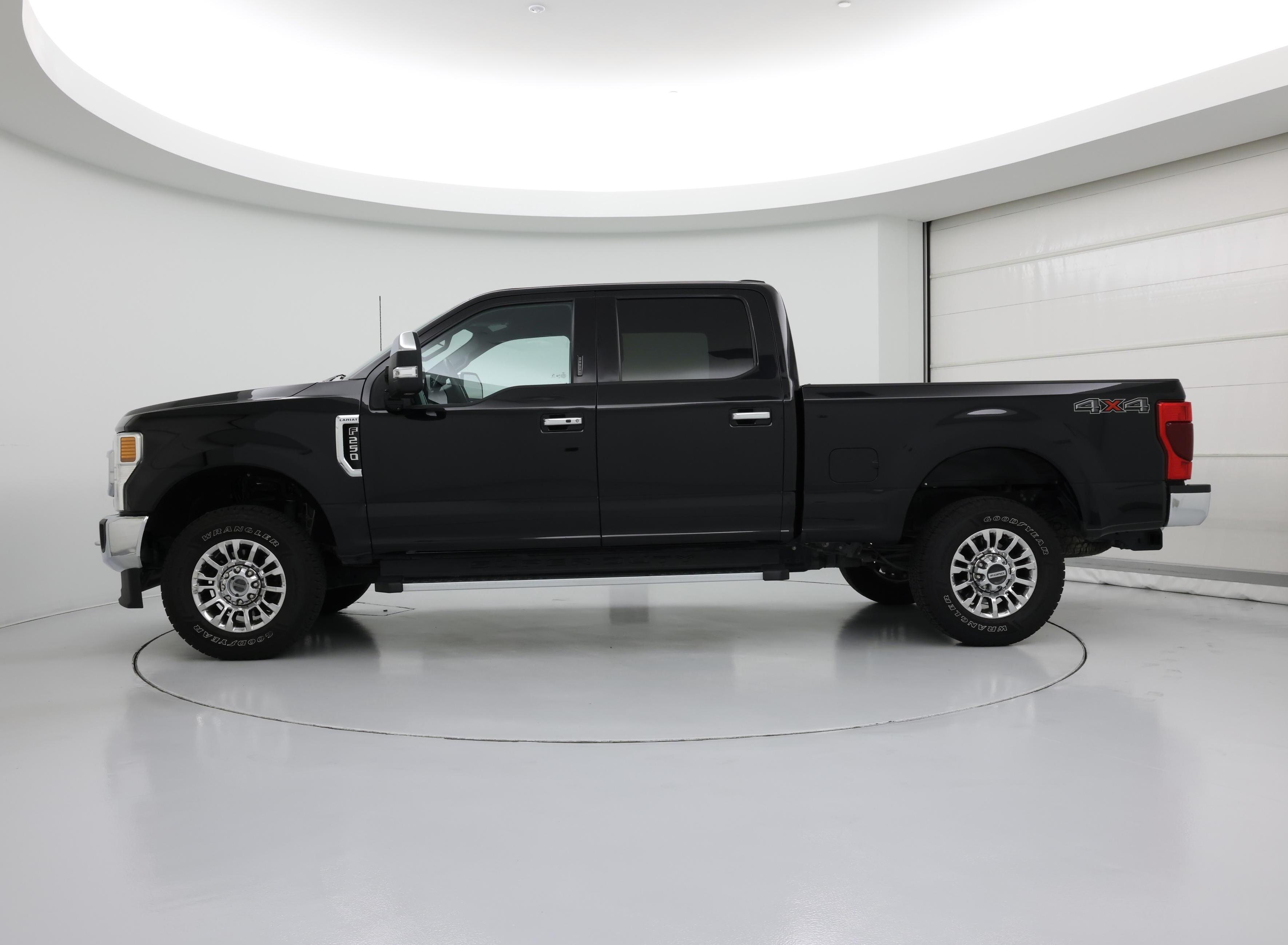 Thumbnail: 2022 Ford F-250 - 3