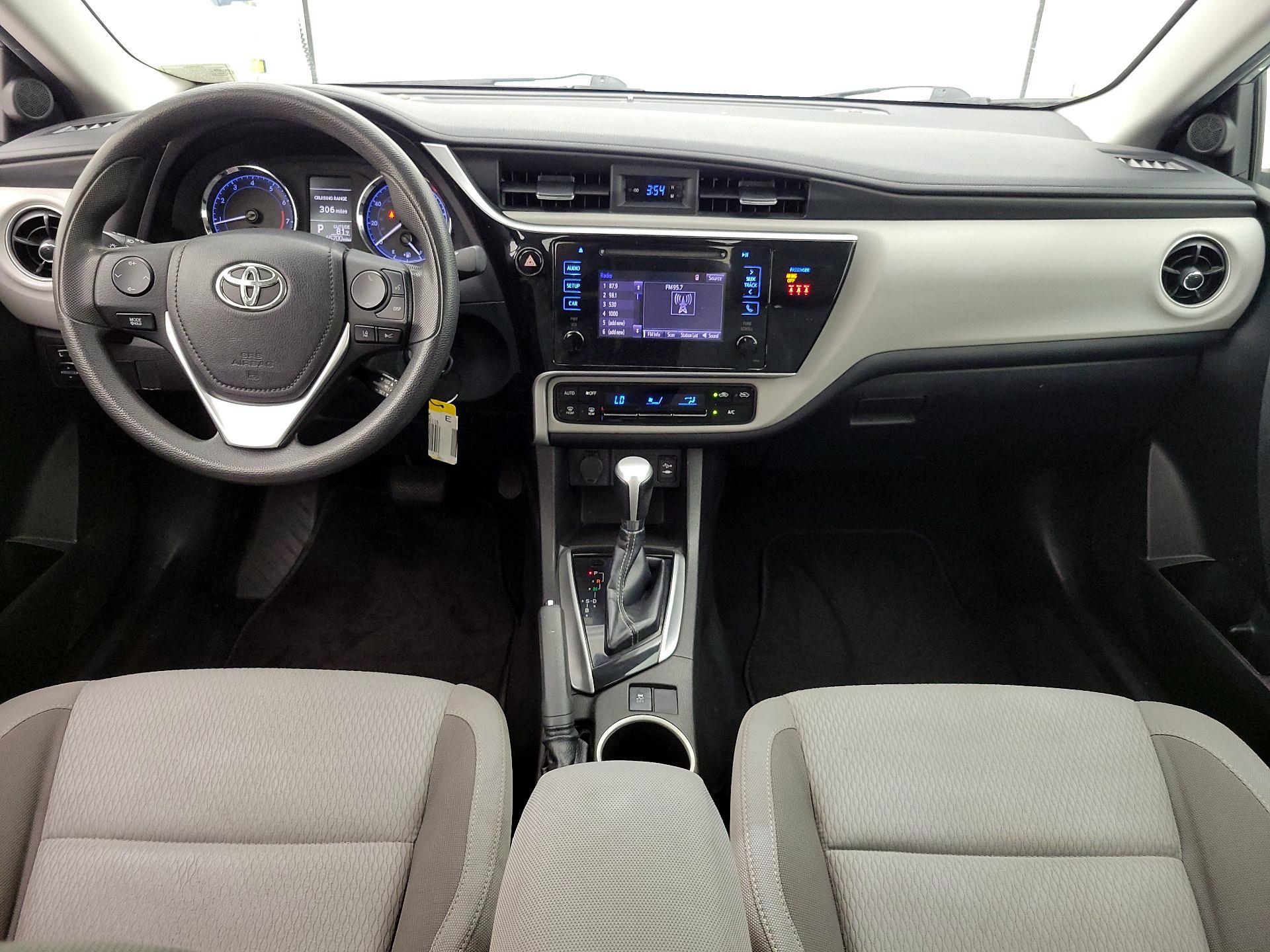 Thumbnail: 2018 Toyota Corolla - 9