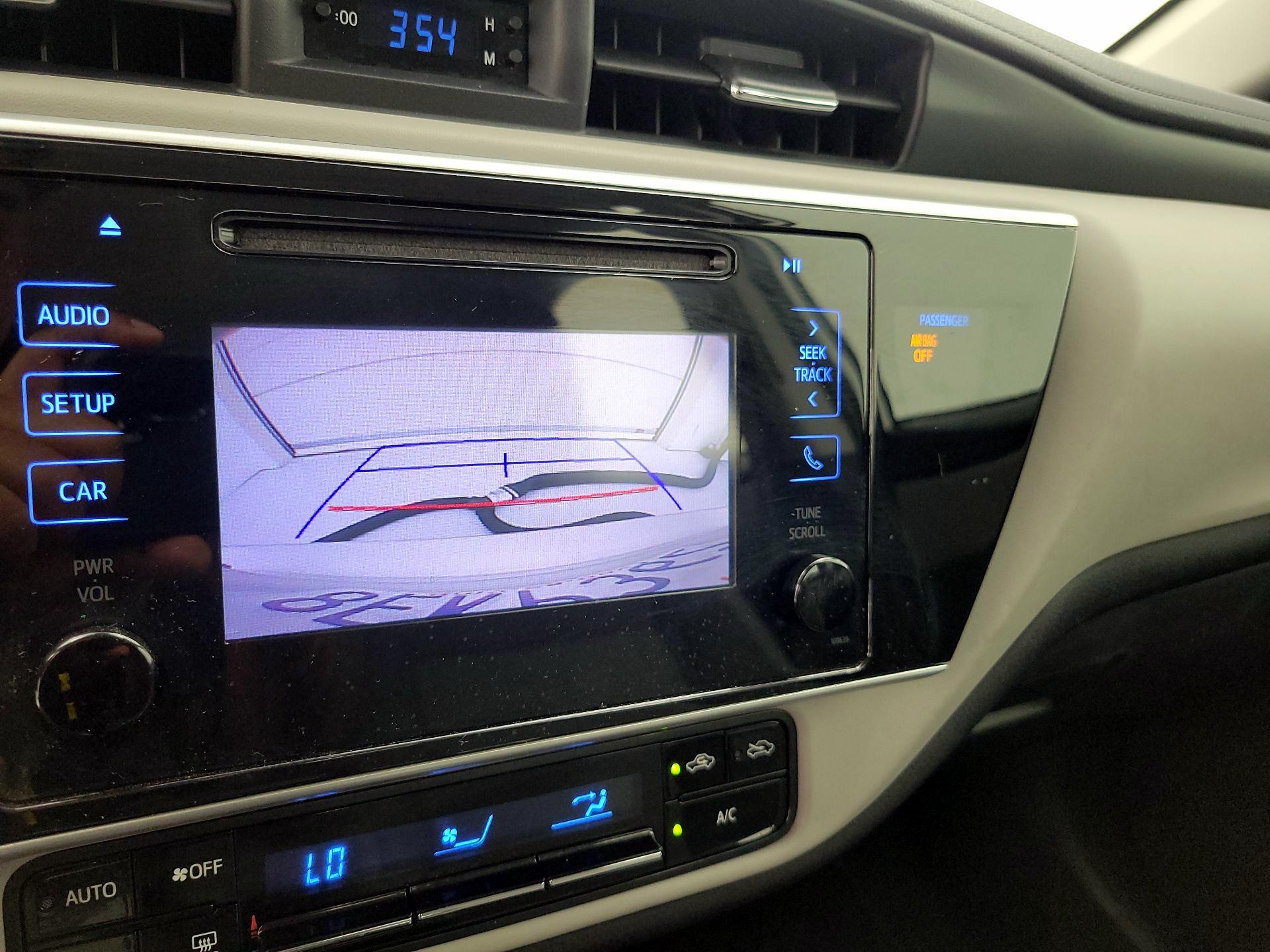 Thumbnail: 2018 Toyota Corolla - 14