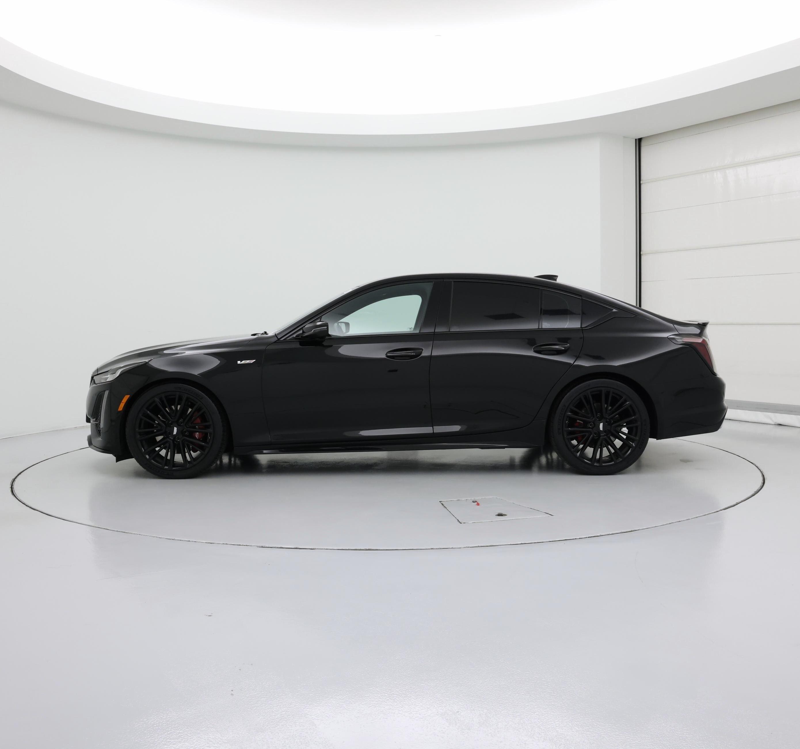 Thumbnail: 2022 Cadillac CT5 - 3