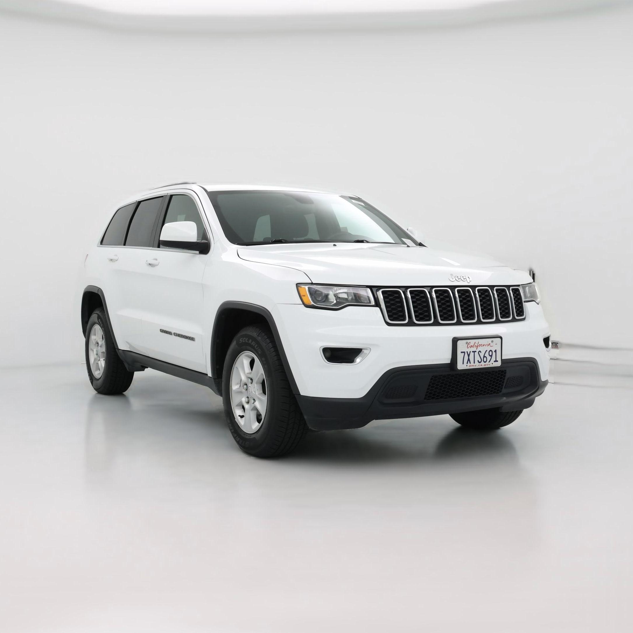 Thumbnail: 2017 Jeep Grand Cherokee - 1