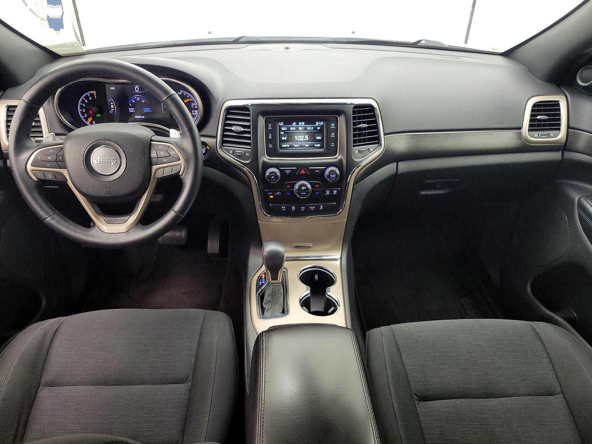 Thumbnail: 2017 Jeep Grand Cherokee - 9