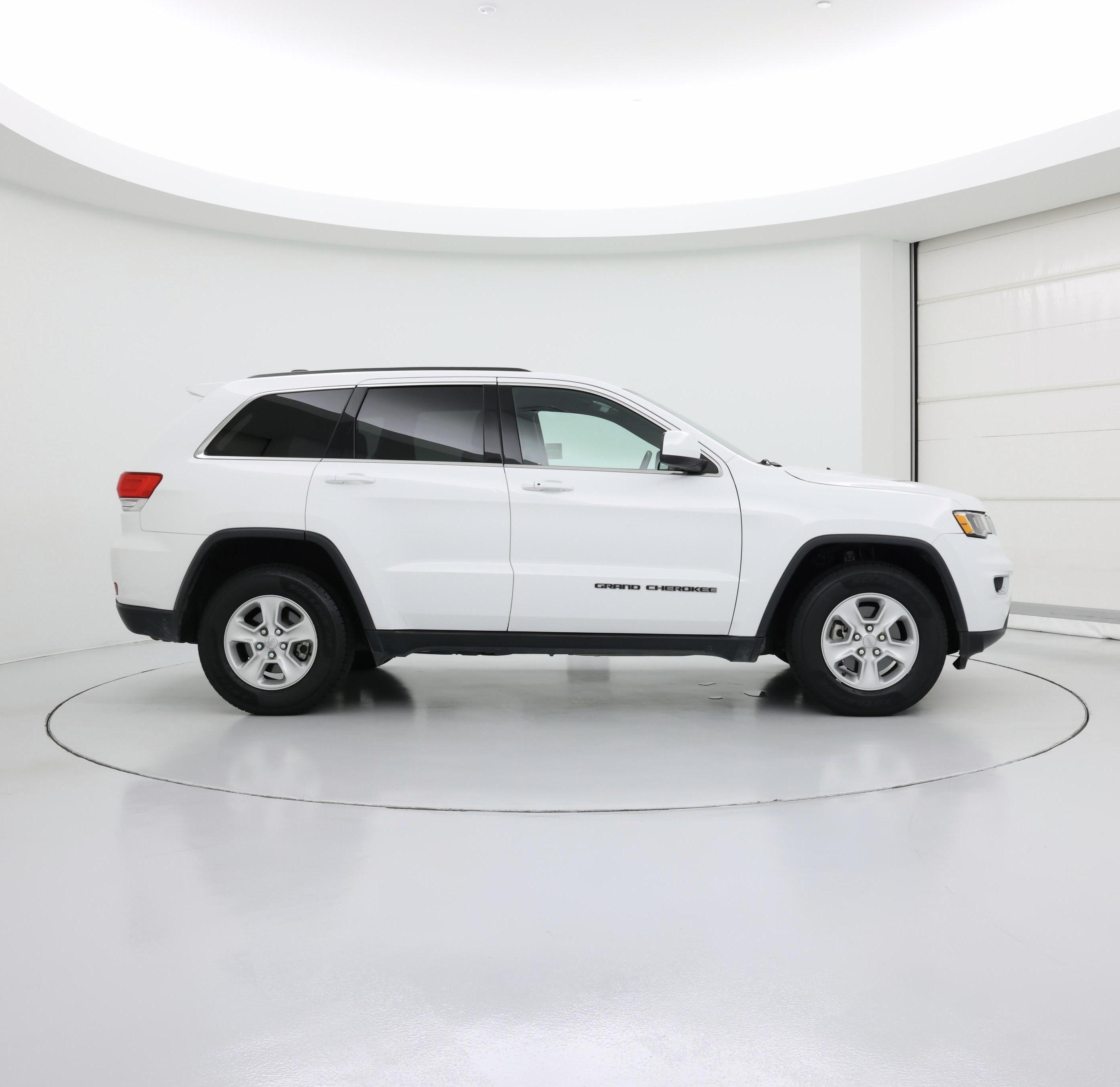 Thumbnail: 2017 Jeep Grand Cherokee - 7