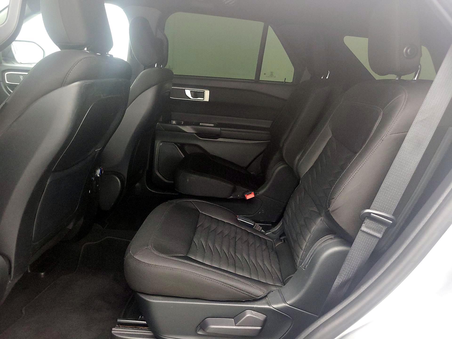 Thumbnail: 2020 Ford Explorer - 19