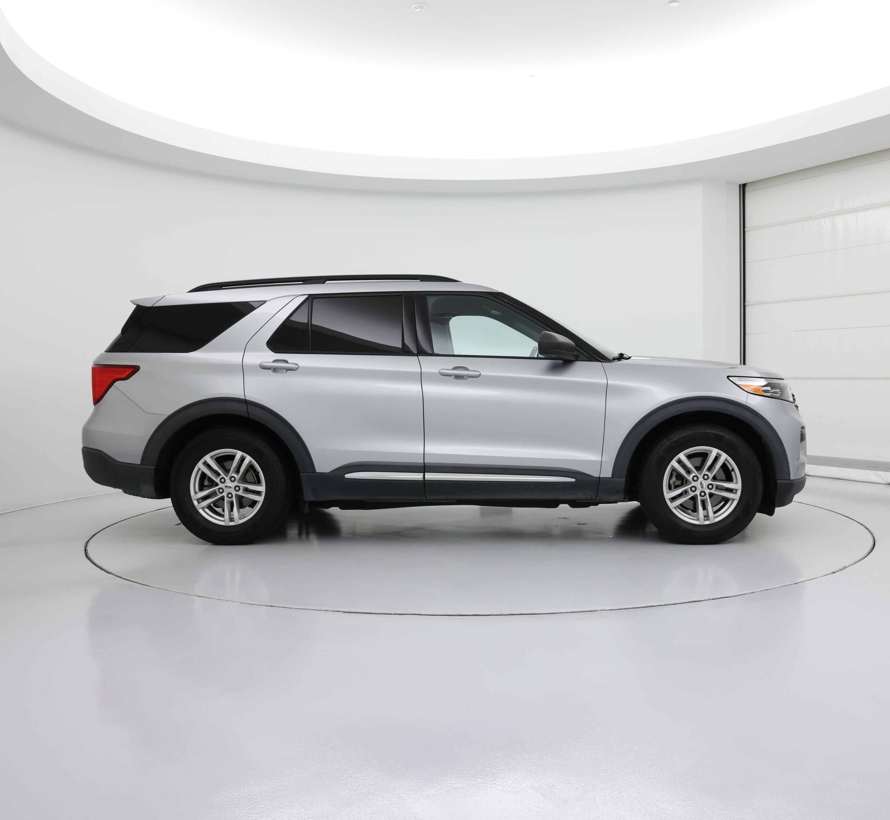 Thumbnail: 2020 Ford Explorer - 7