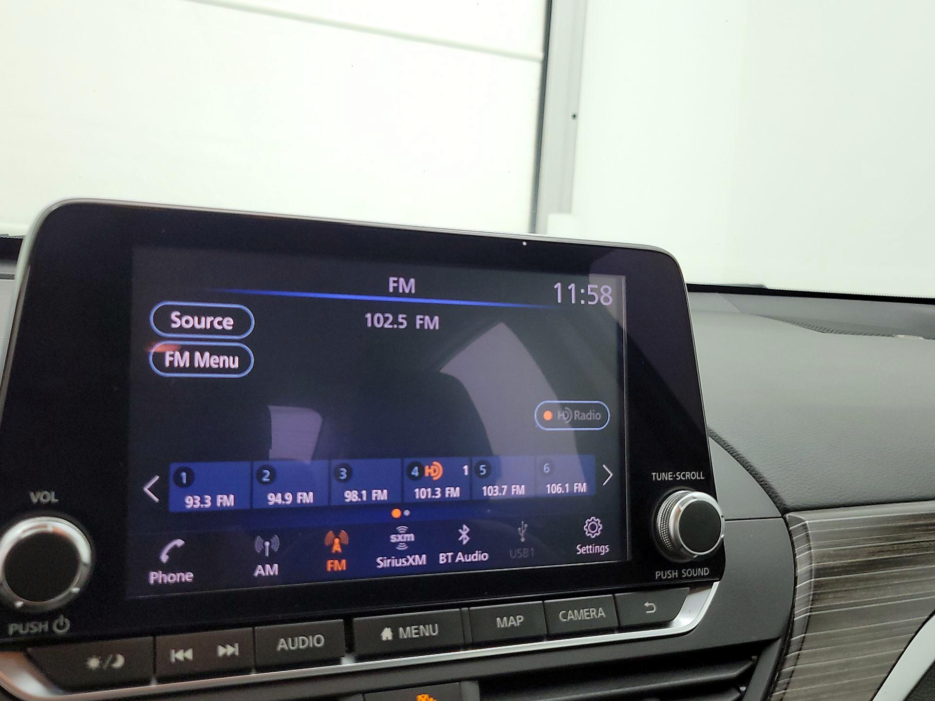 Thumbnail: 2019 Nissan Altima - 15