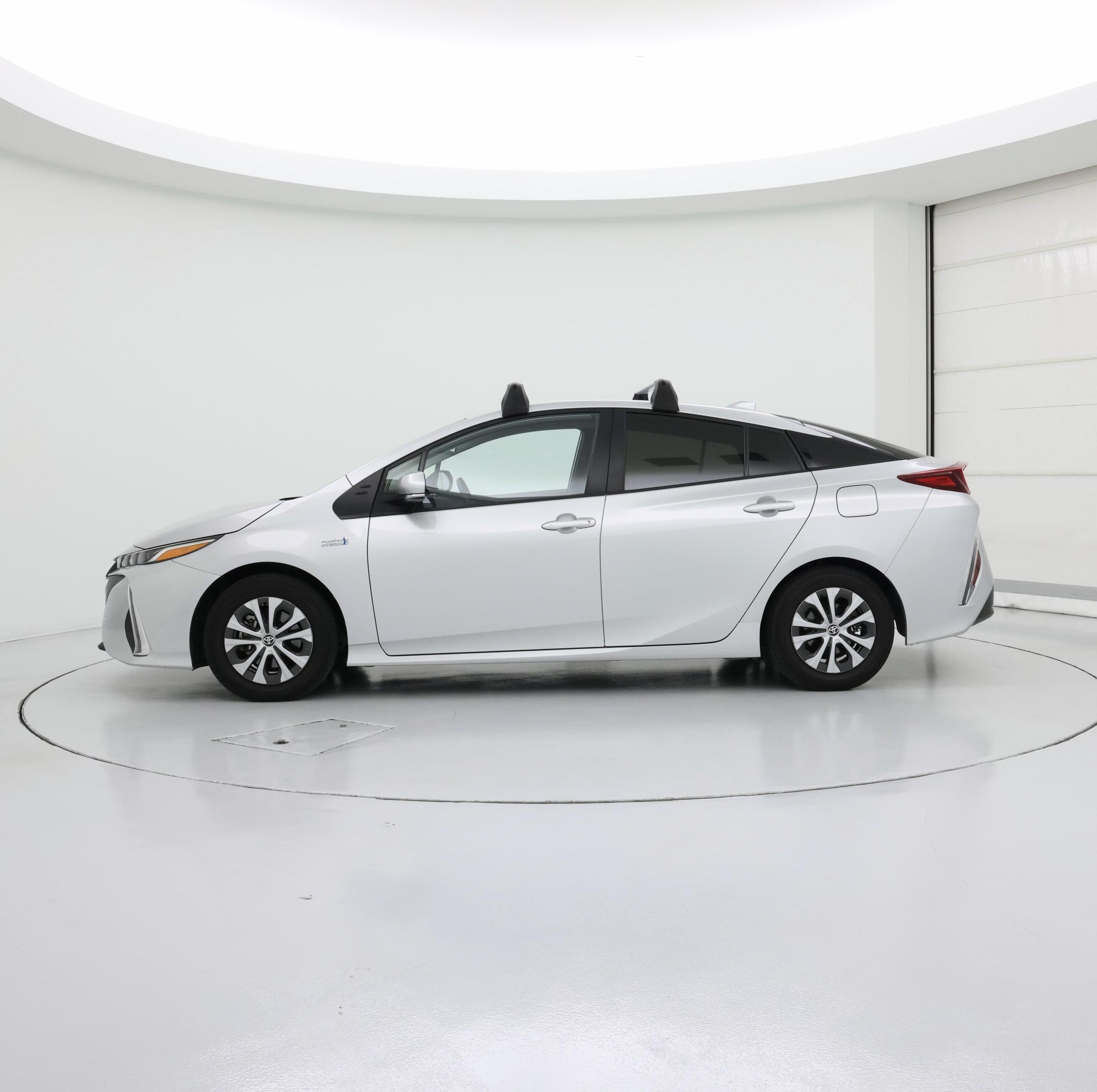 Thumbnail: 2022 Toyota Prius Prime - 3