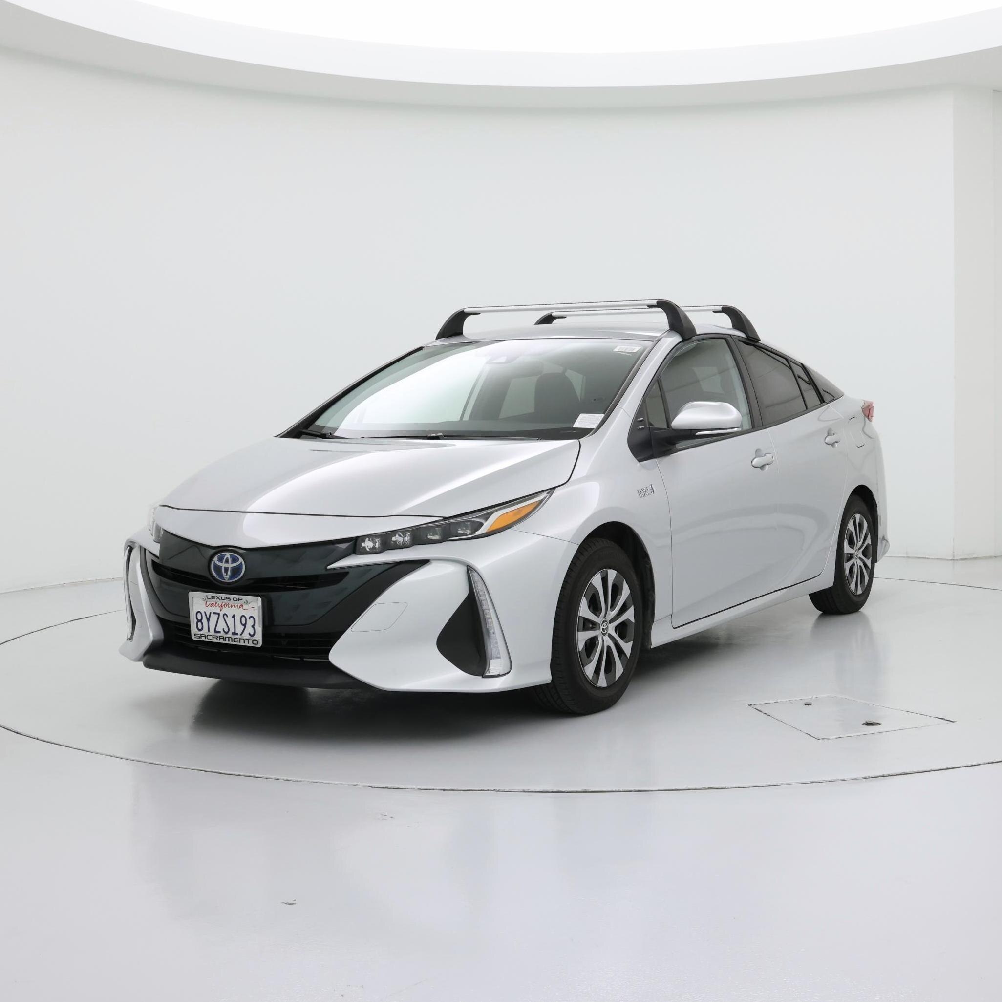 Thumbnail: 2022 Toyota Prius Prime - 4