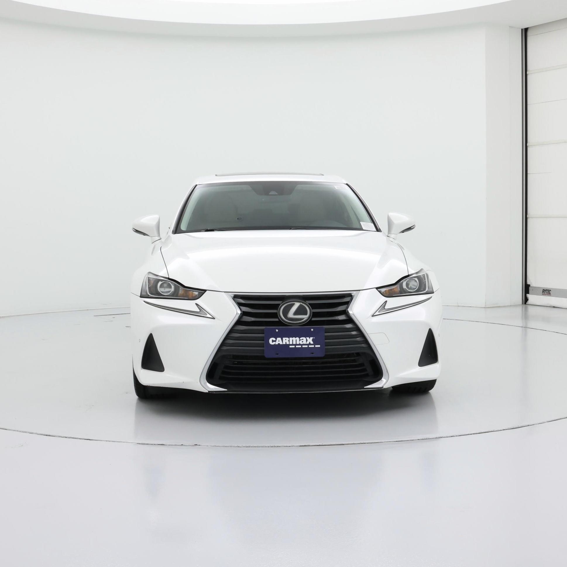 Thumbnail: 2017 Lexus IS - 5