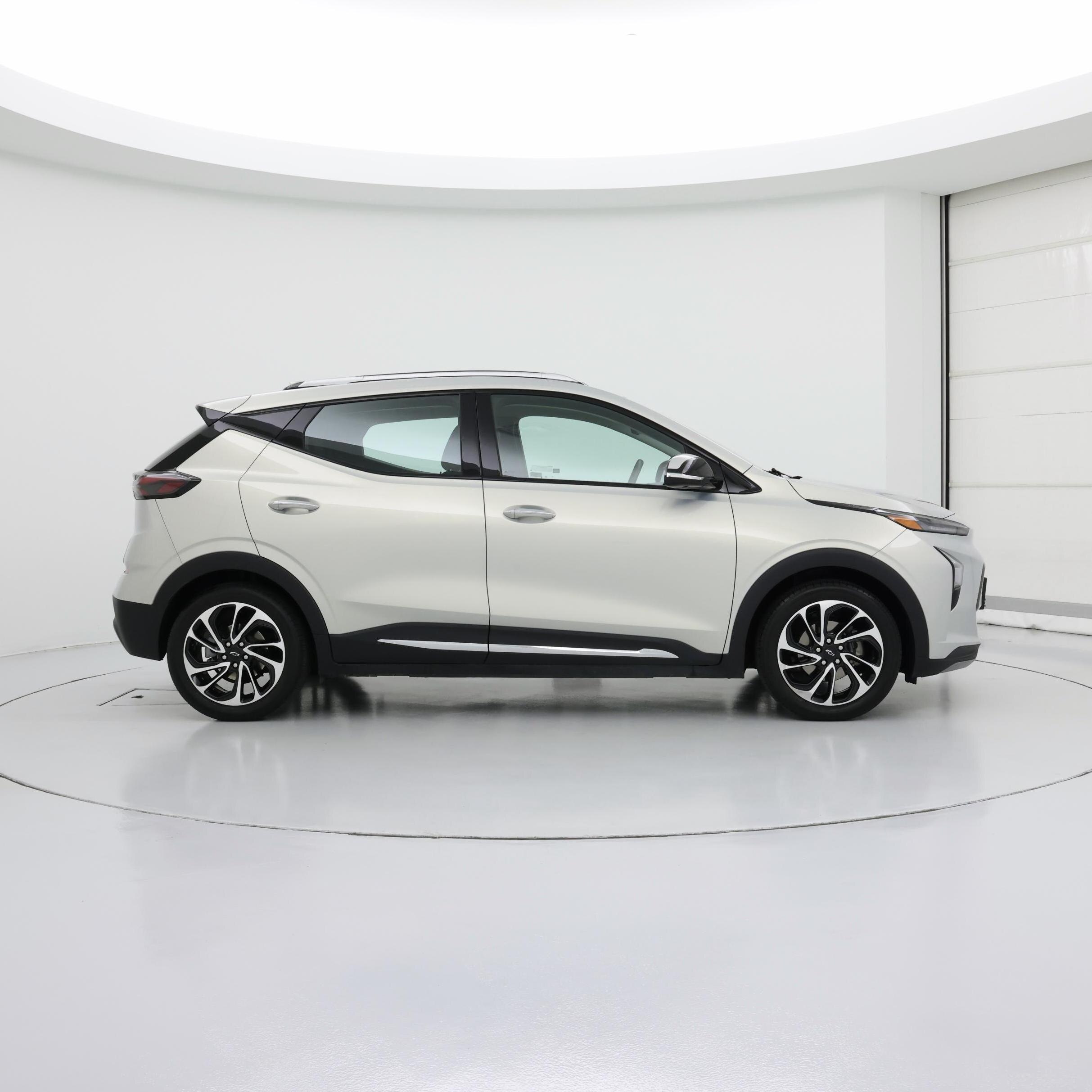 Thumbnail: 2023 Chevrolet Bolt EUV - 7