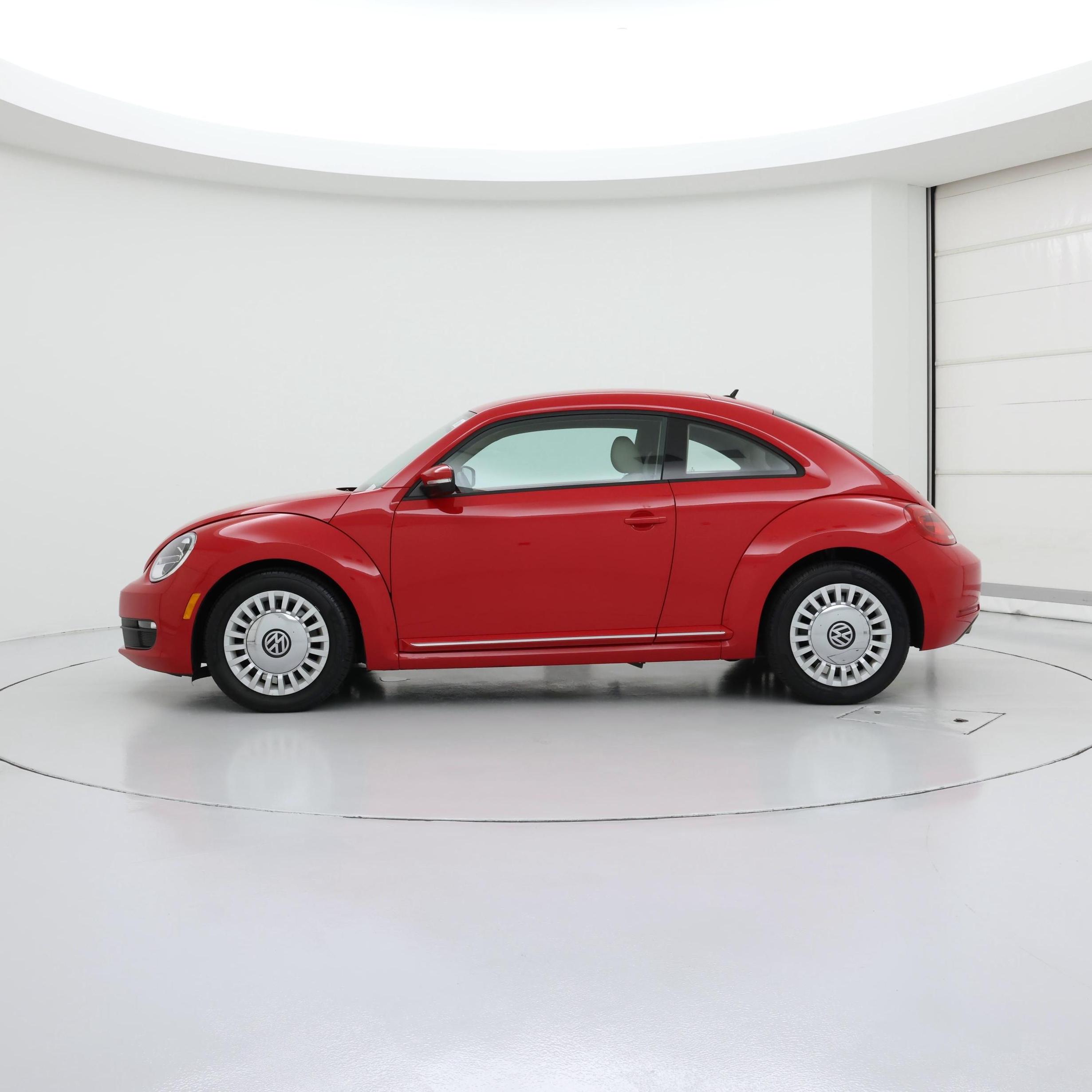 Thumbnail: 2013 Volkswagen Beetle - 3