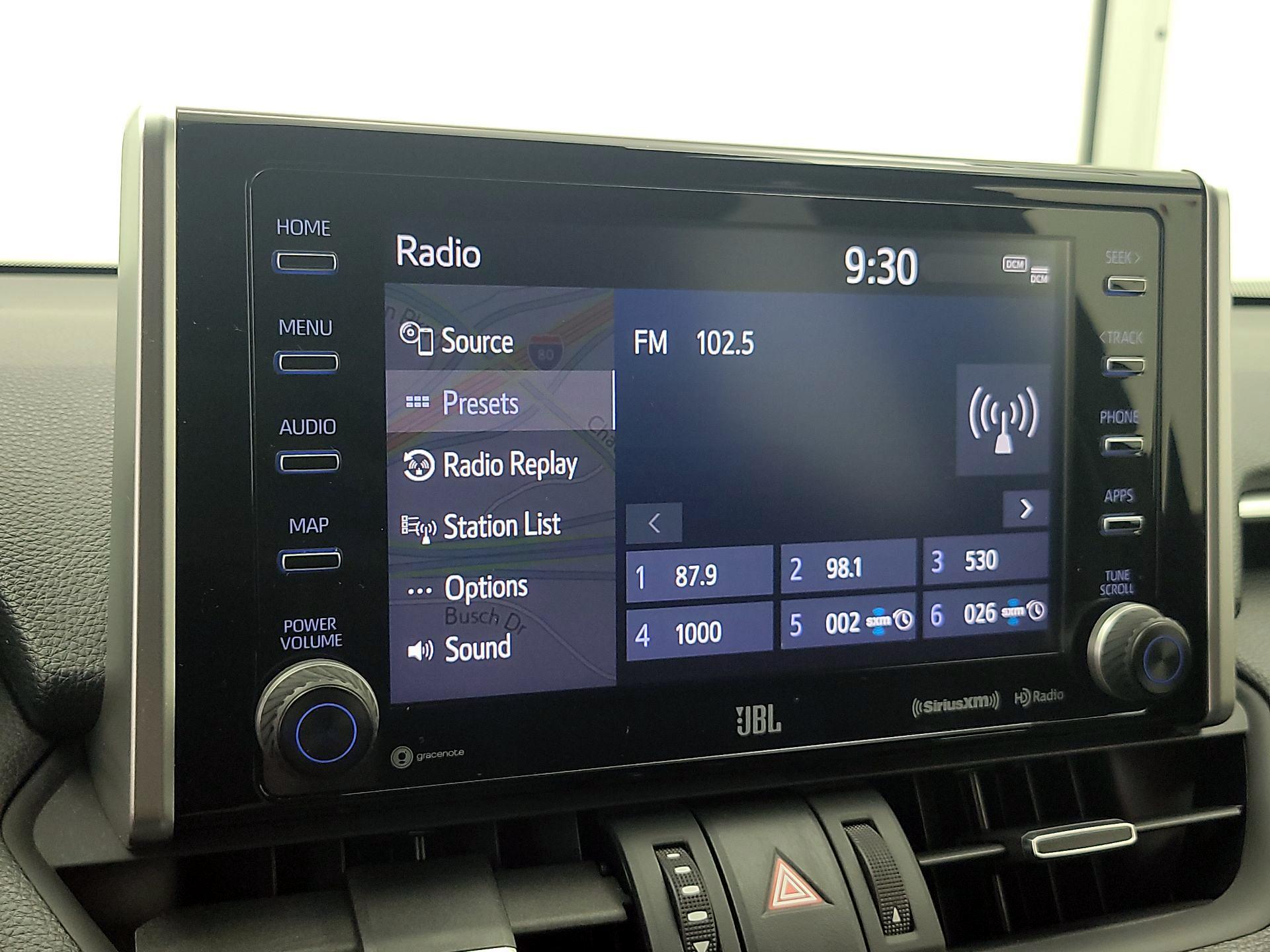 Thumbnail: 2020 Toyota RAV4 - 16