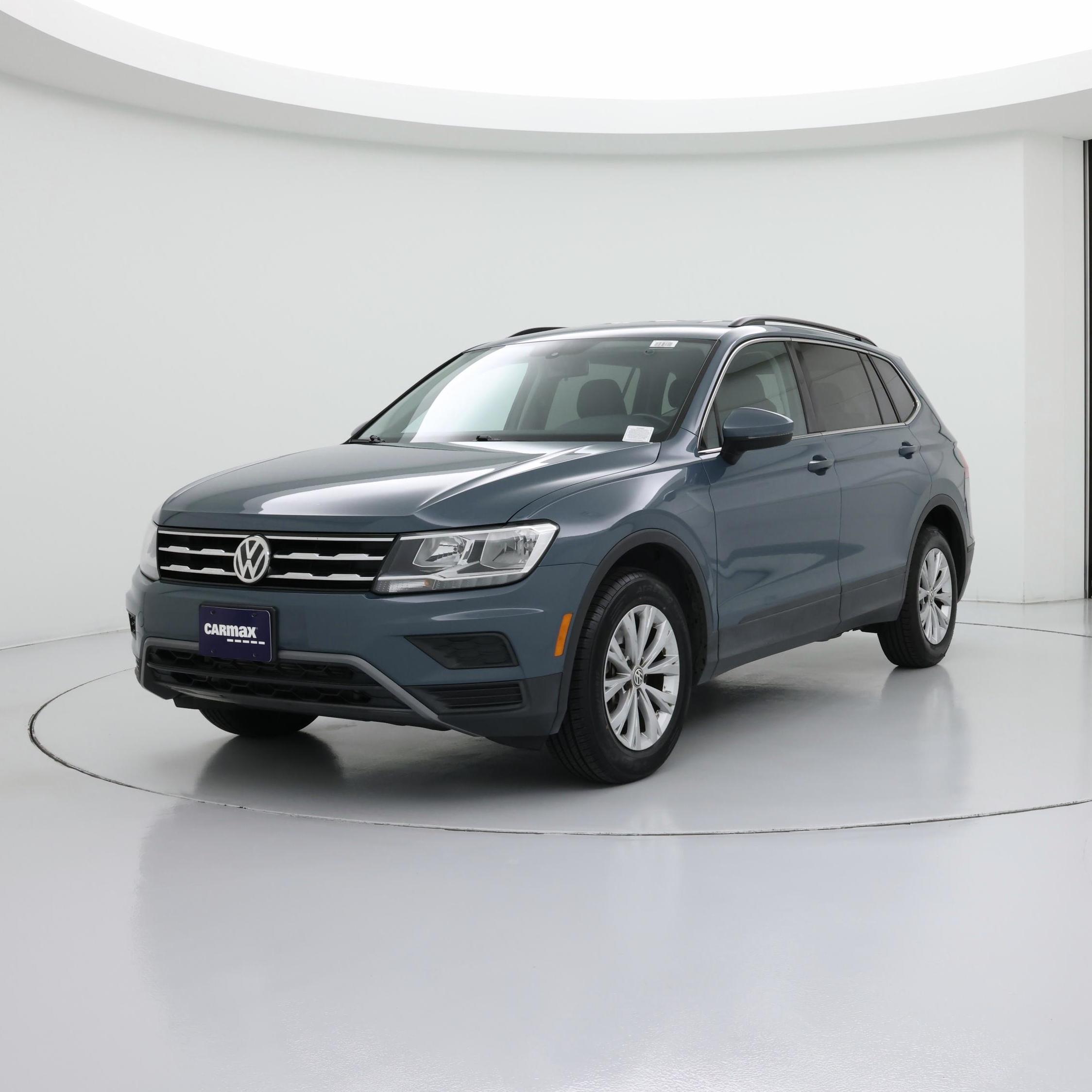 Thumbnail: 2019 Volkswagen Tiguan - 4