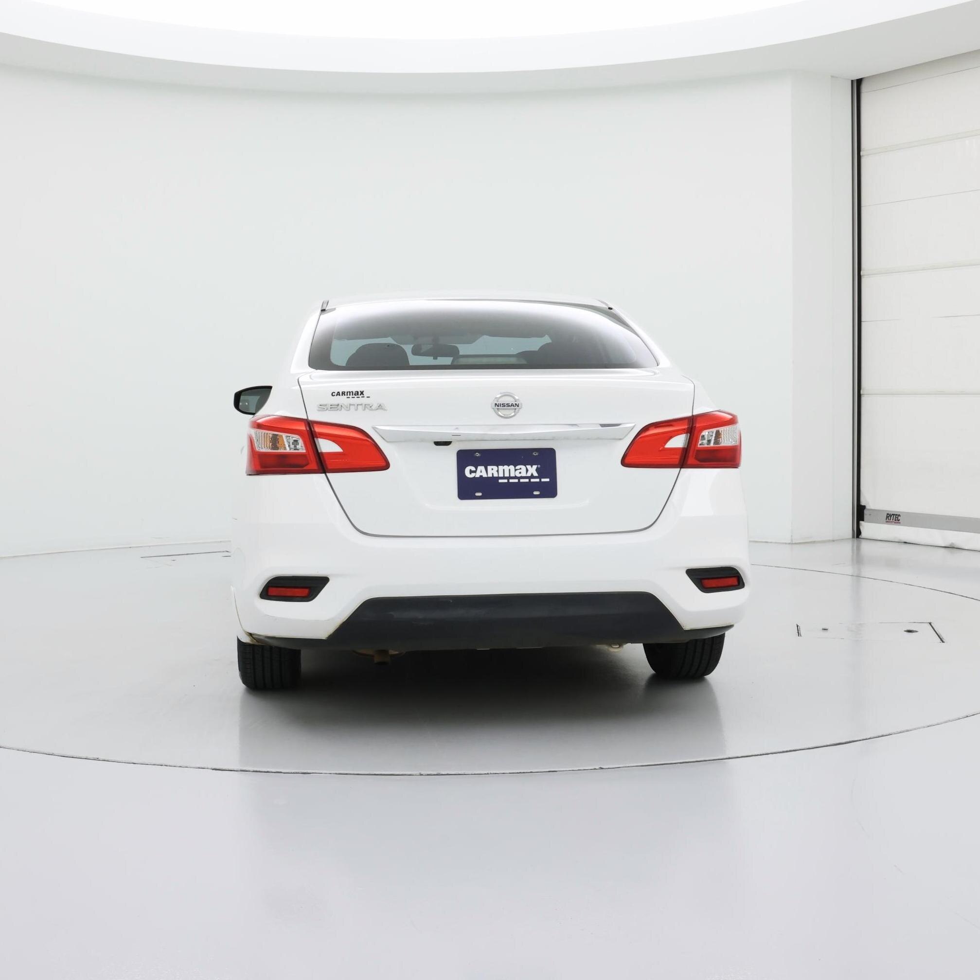 Thumbnail: 2019 Nissan Sentra - 6