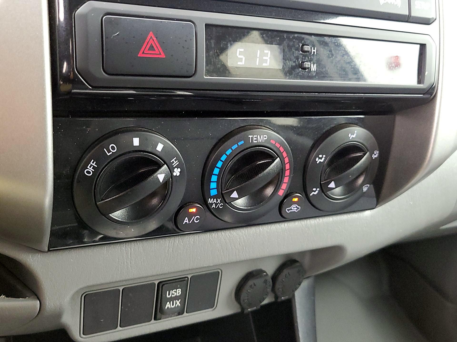 Thumbnail: 2013 Toyota Tacoma - 17