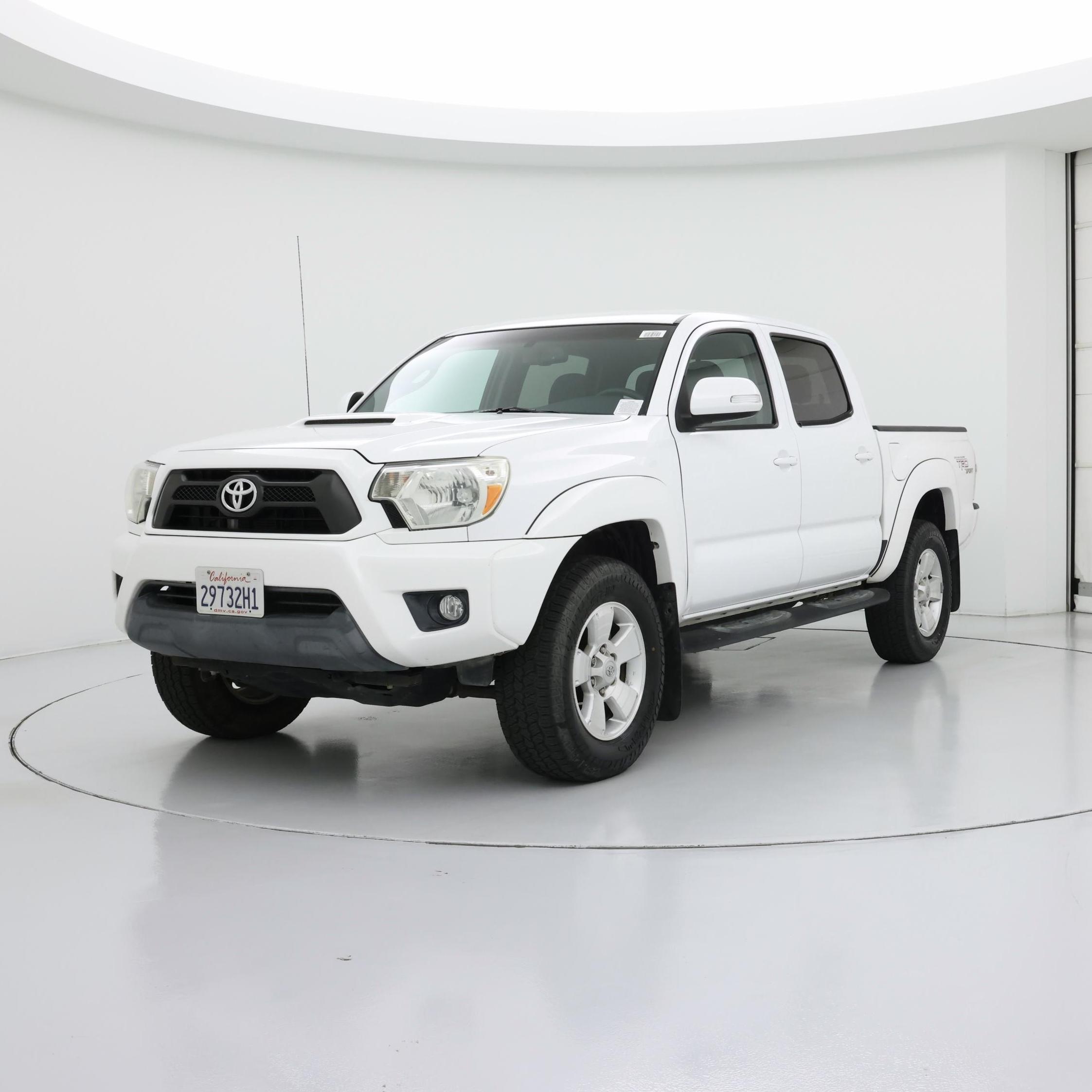 Thumbnail: 2013 Toyota Tacoma - 4