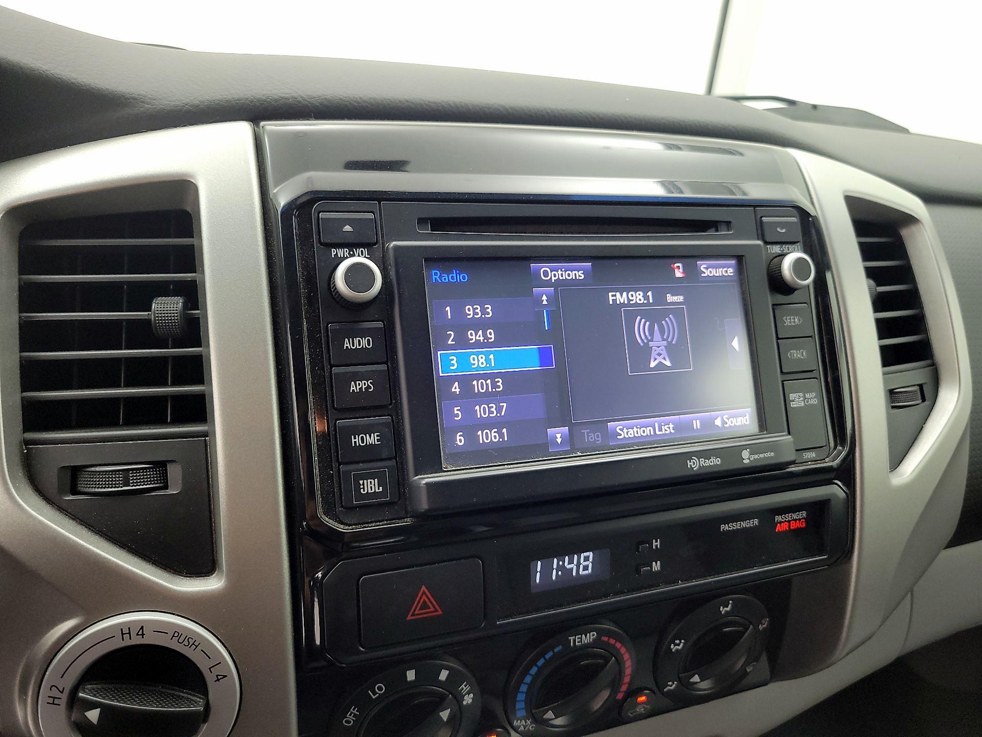 Thumbnail: 2014 Toyota Tacoma - 16