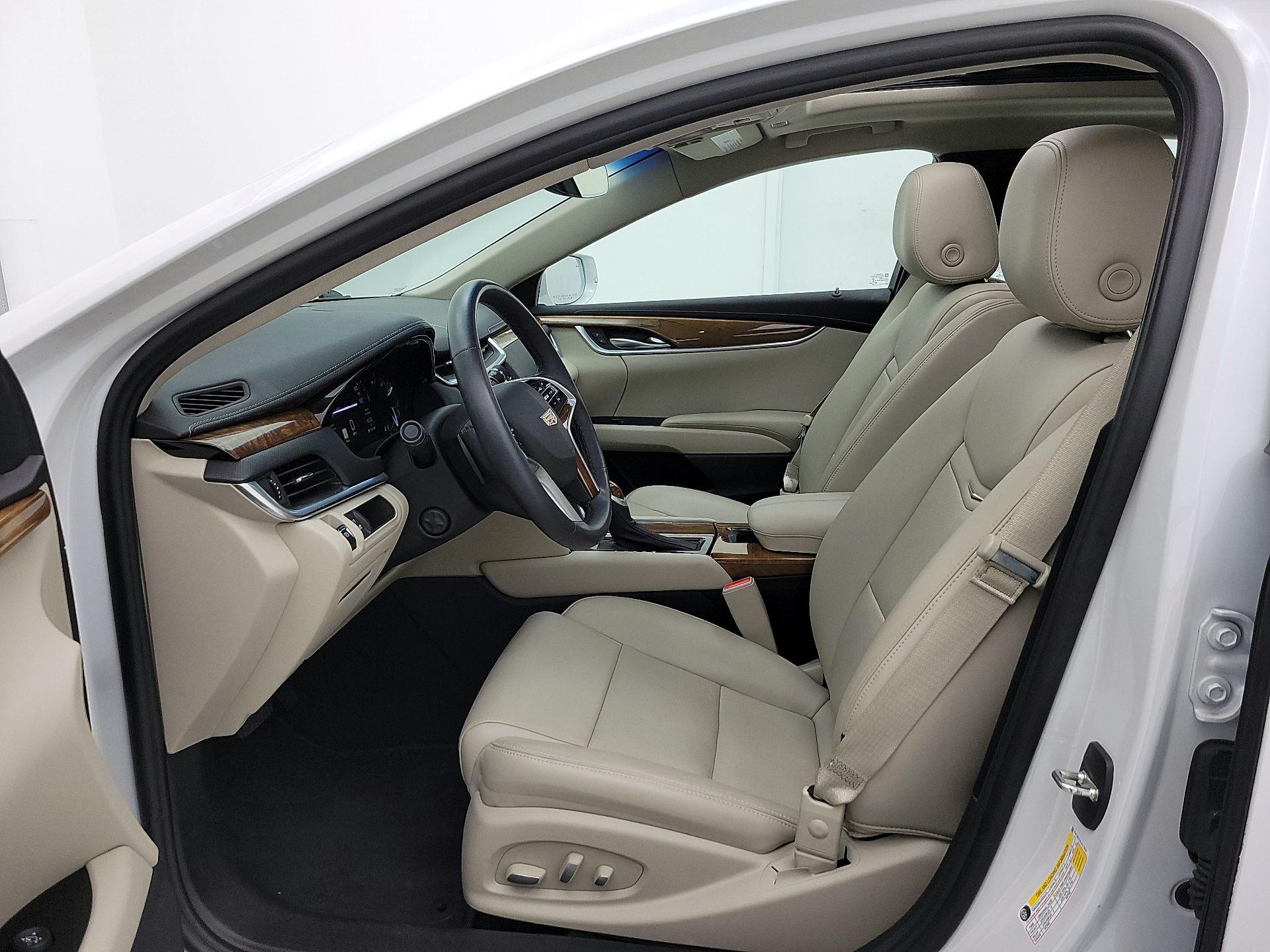 Thumbnail: 2018 Cadillac XTS - 11