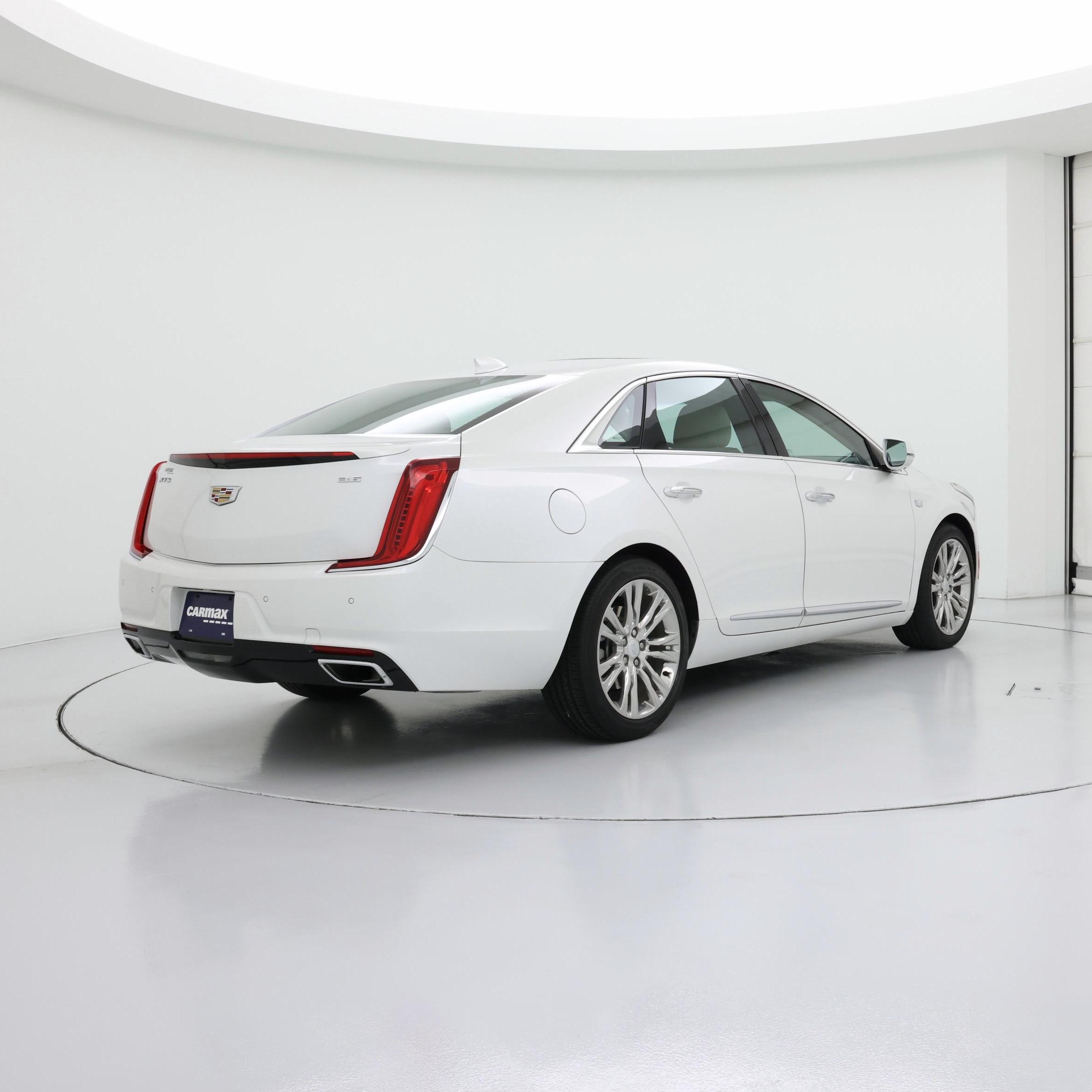 Thumbnail: 2018 Cadillac XTS - 8