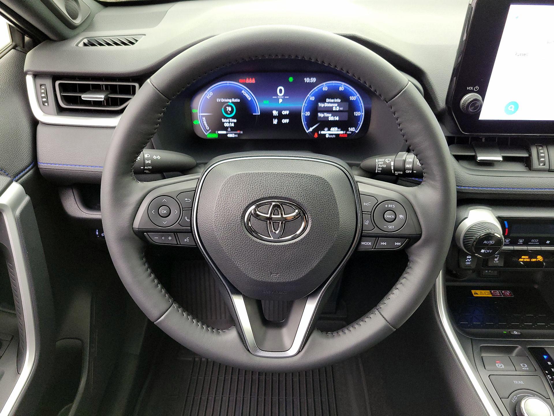 Thumbnail: 2024 Toyota RAV4 - 10