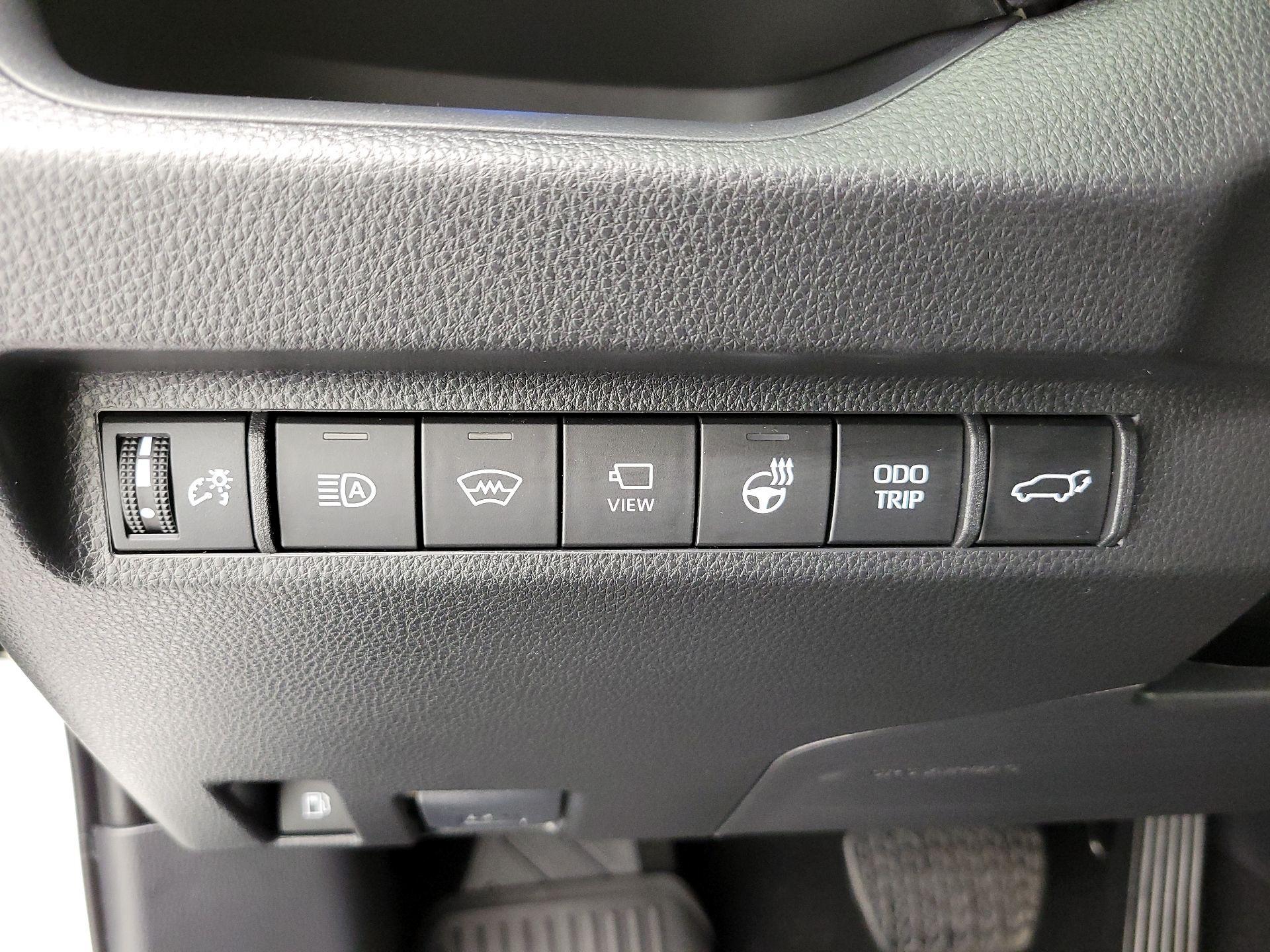 Thumbnail: 2024 Toyota RAV4 - 13