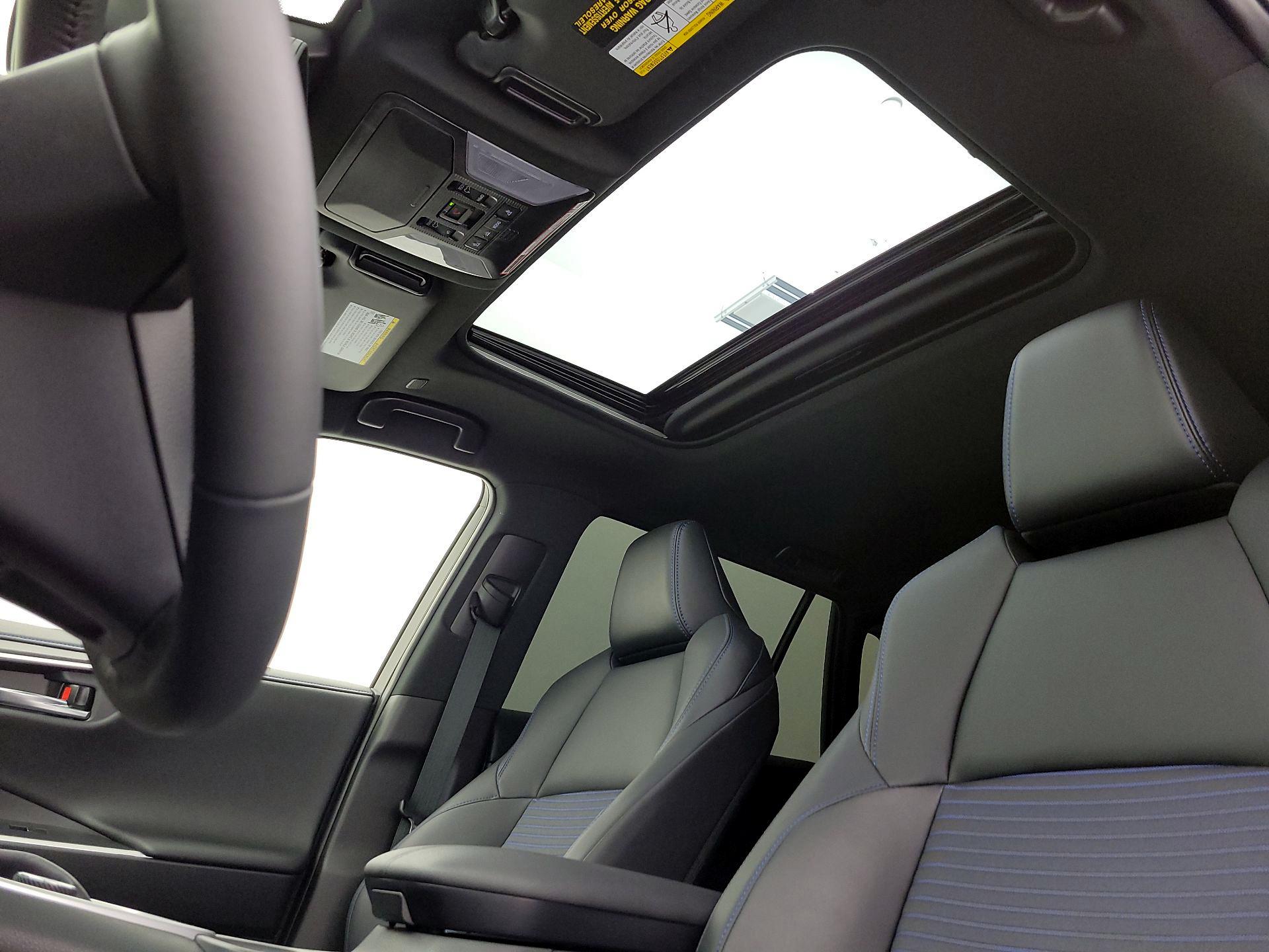 Thumbnail: 2024 Toyota RAV4 - 20
