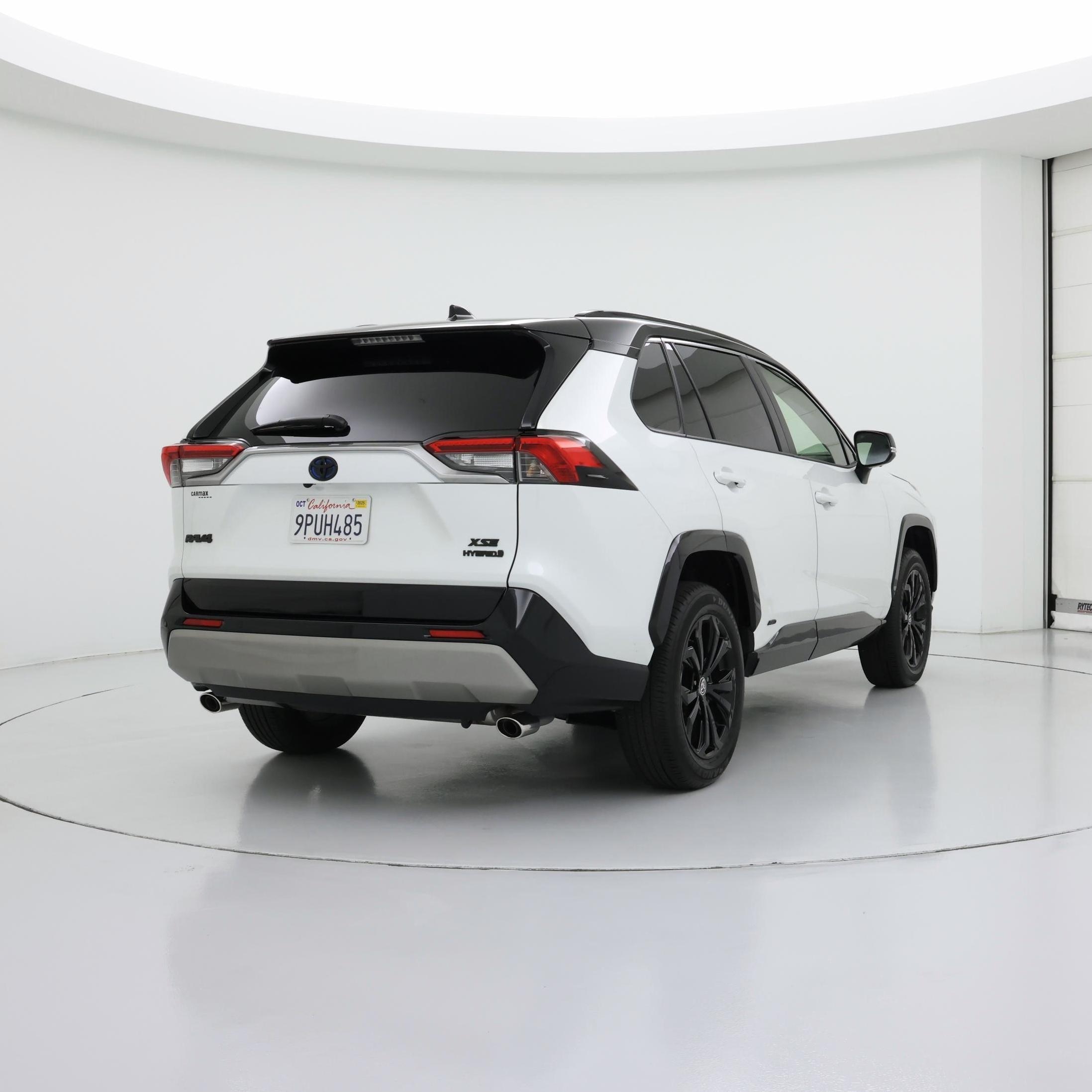 Thumbnail: 2024 Toyota RAV4 - 8