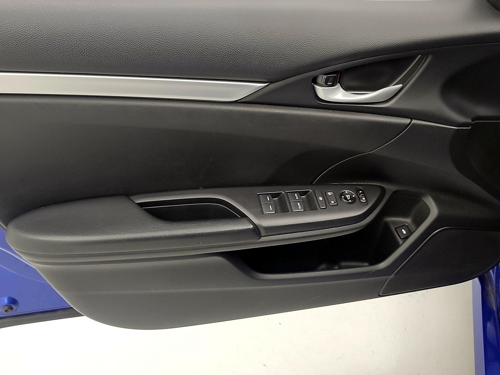 Thumbnail: 2020 Honda Civic - 12