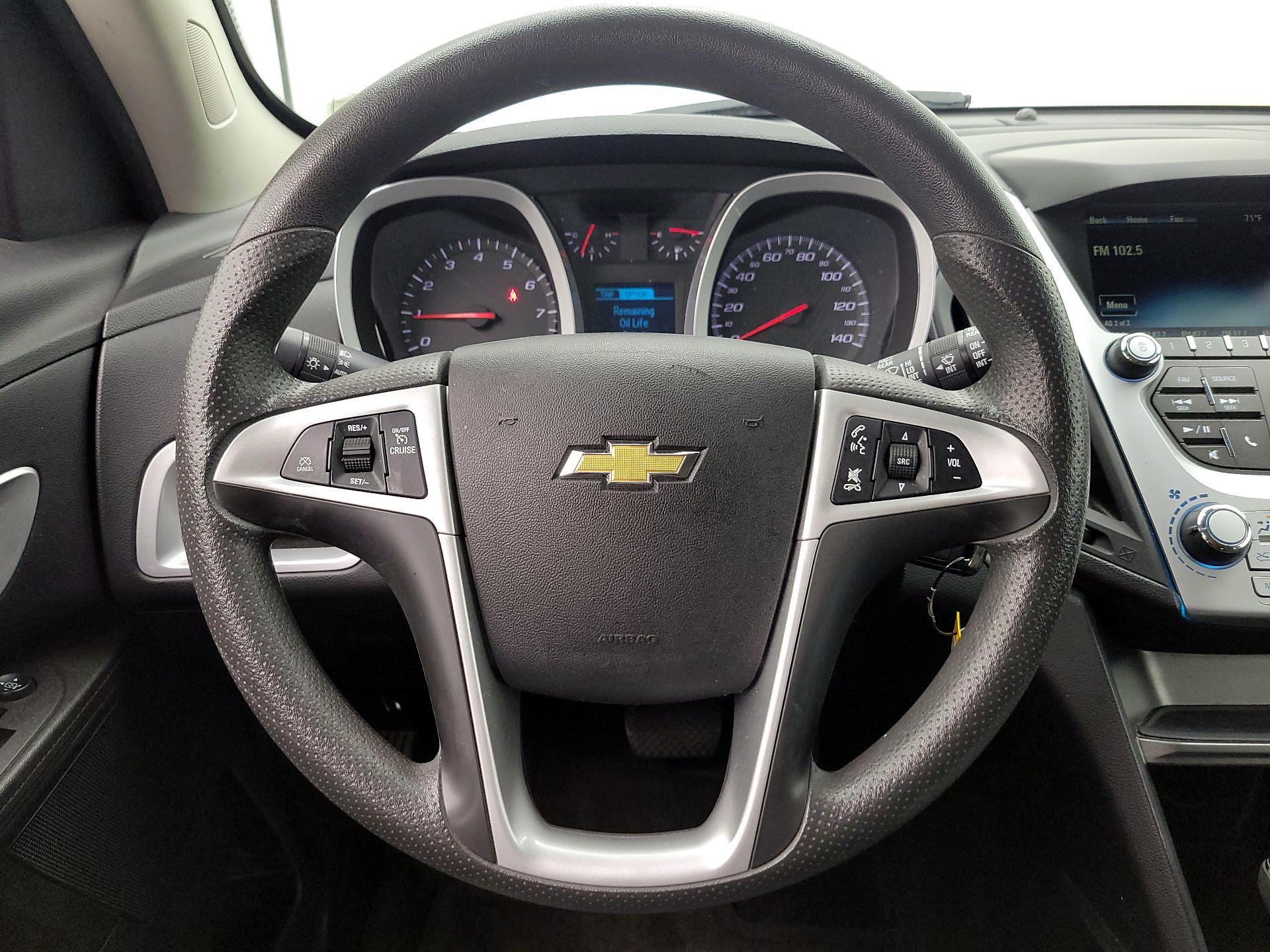 Thumbnail: 2017 Chevrolet Equinox - 10