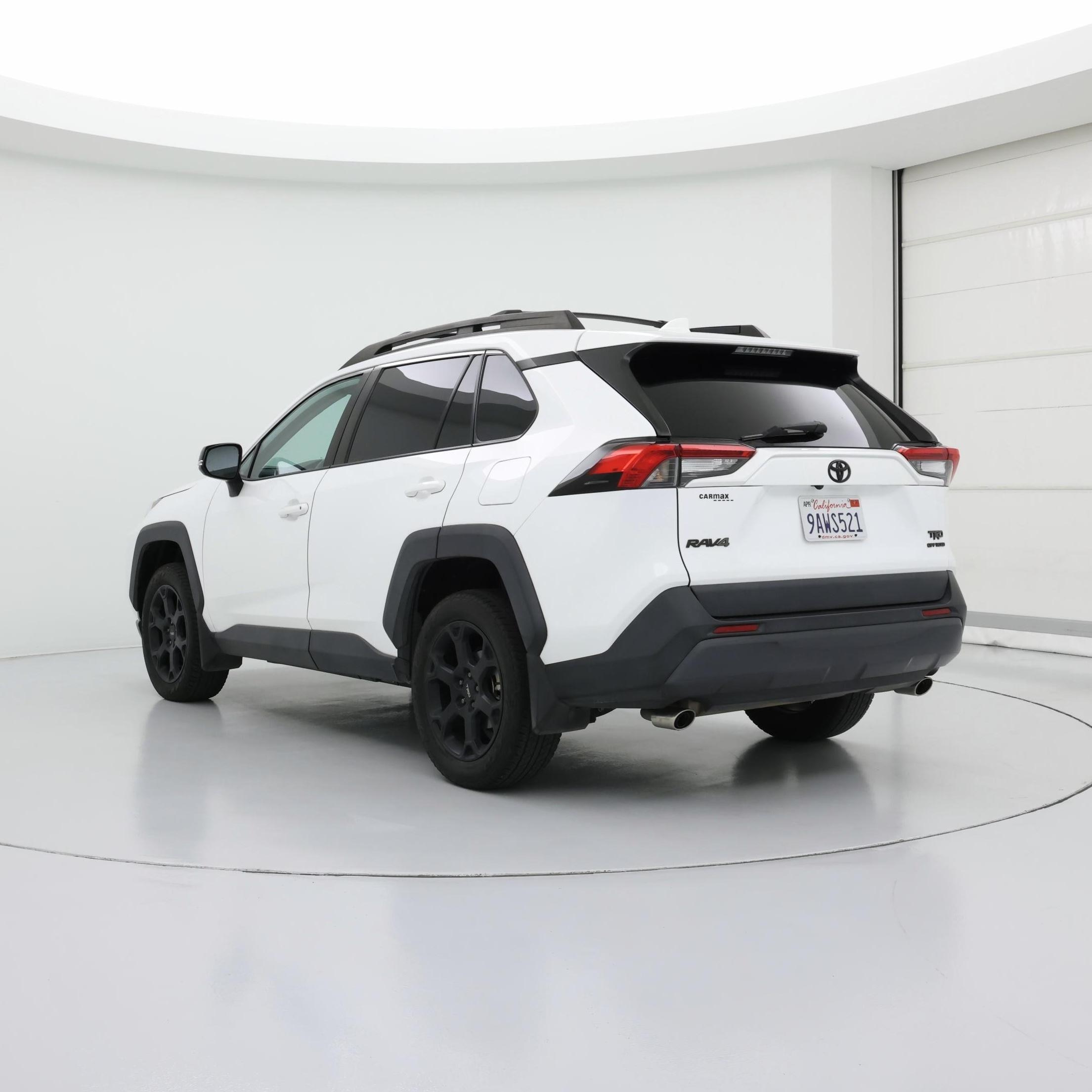 Thumbnail: 2022 Toyota RAV4 - 2