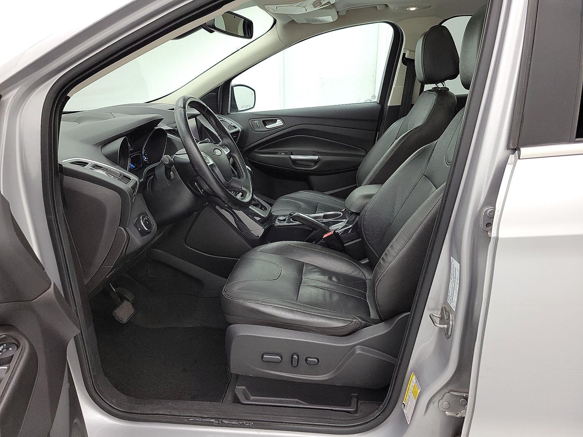 Thumbnail: 2013 Ford Escape - 11