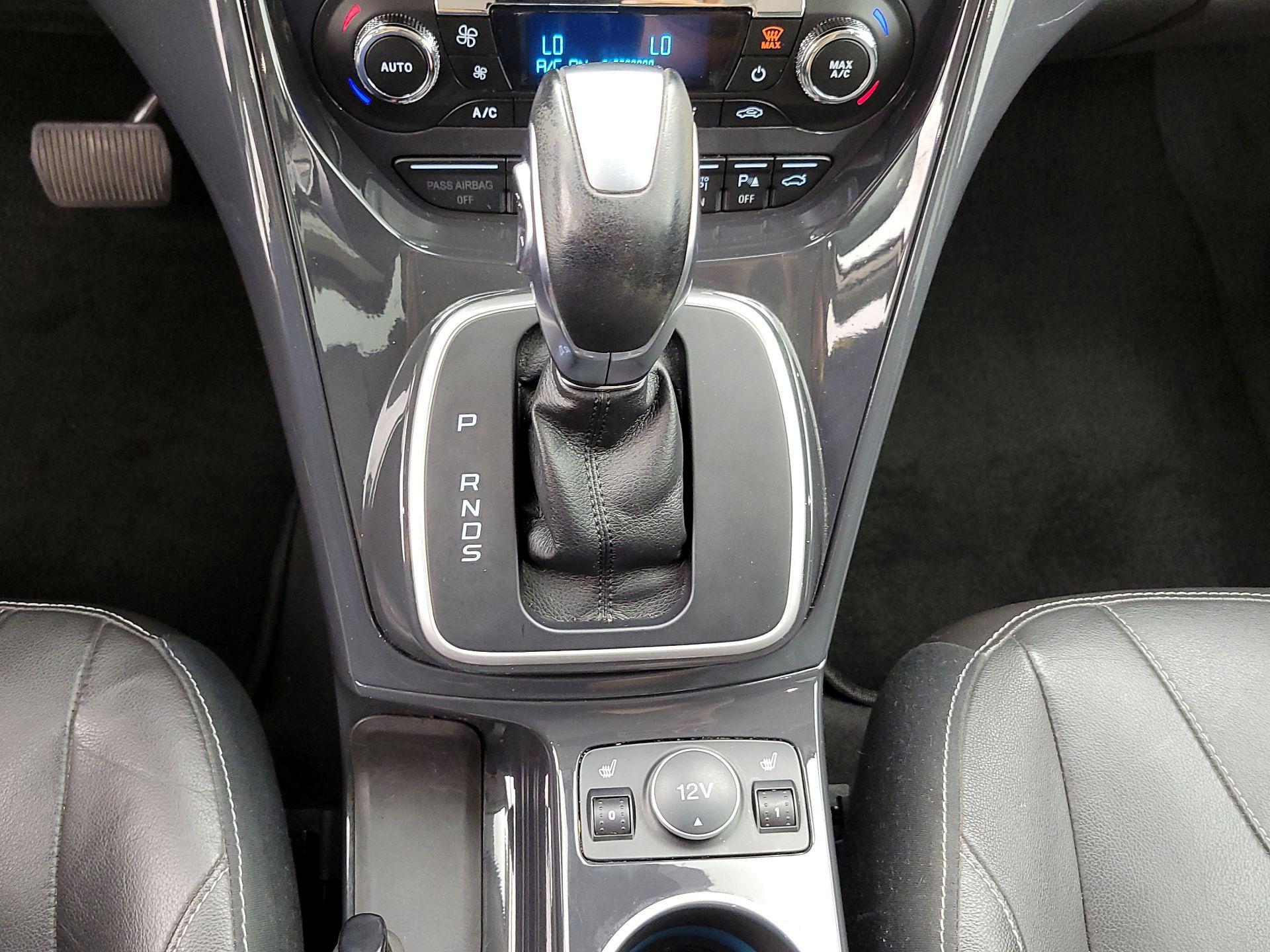 Thumbnail: 2013 Ford Escape - 18