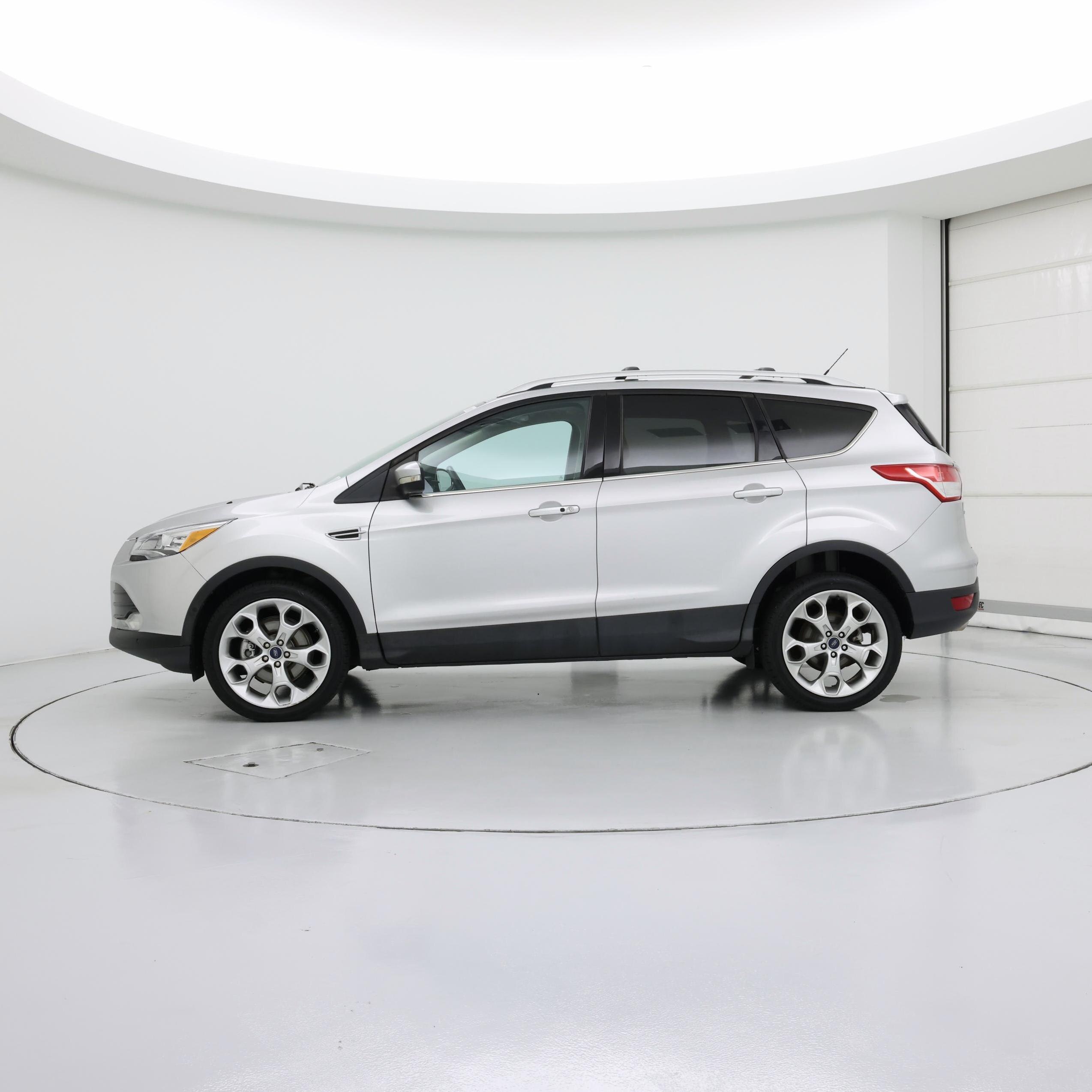 Thumbnail: 2013 Ford Escape - 3