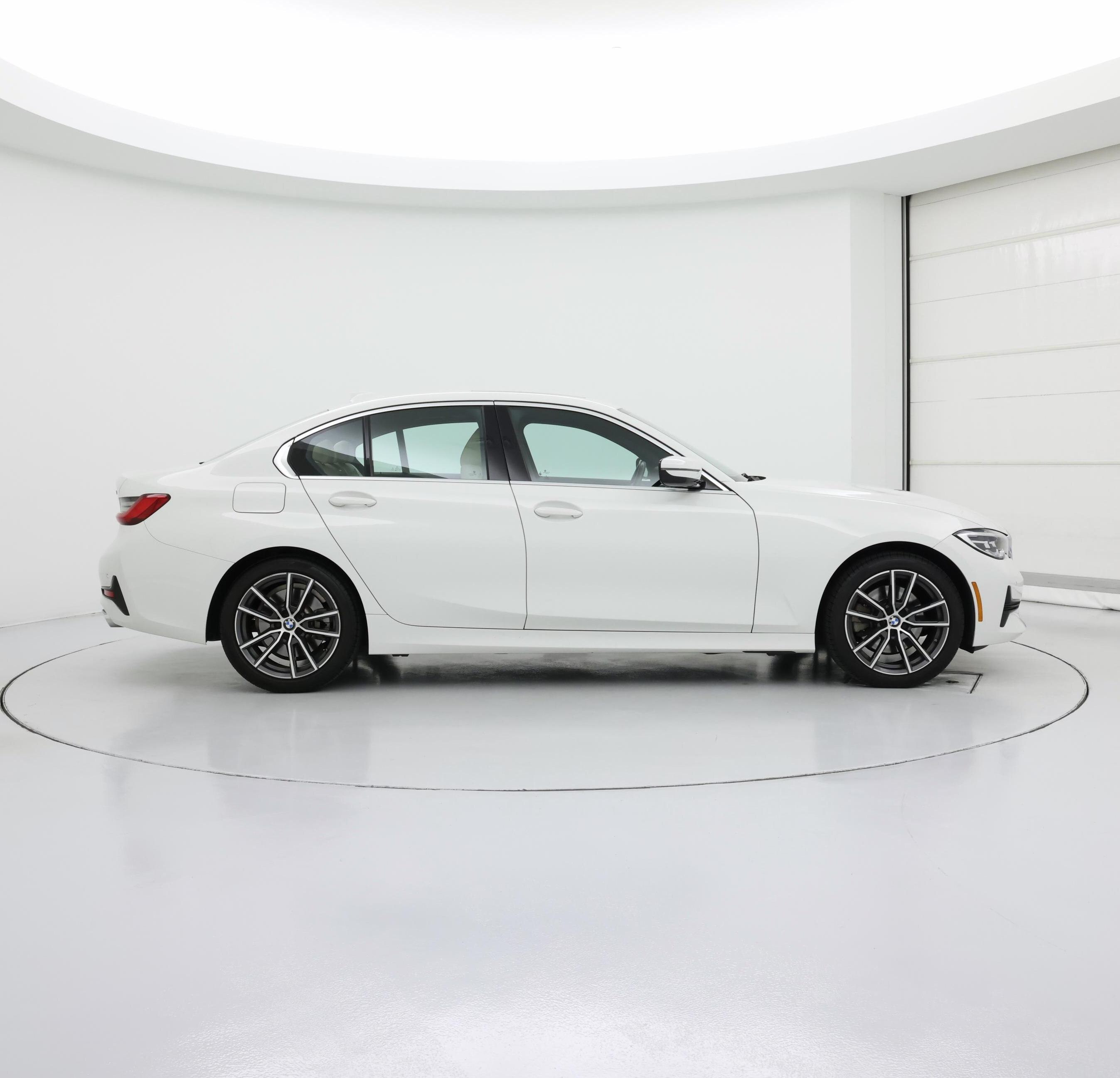 Thumbnail: 2021 BMW 3 Series - 7