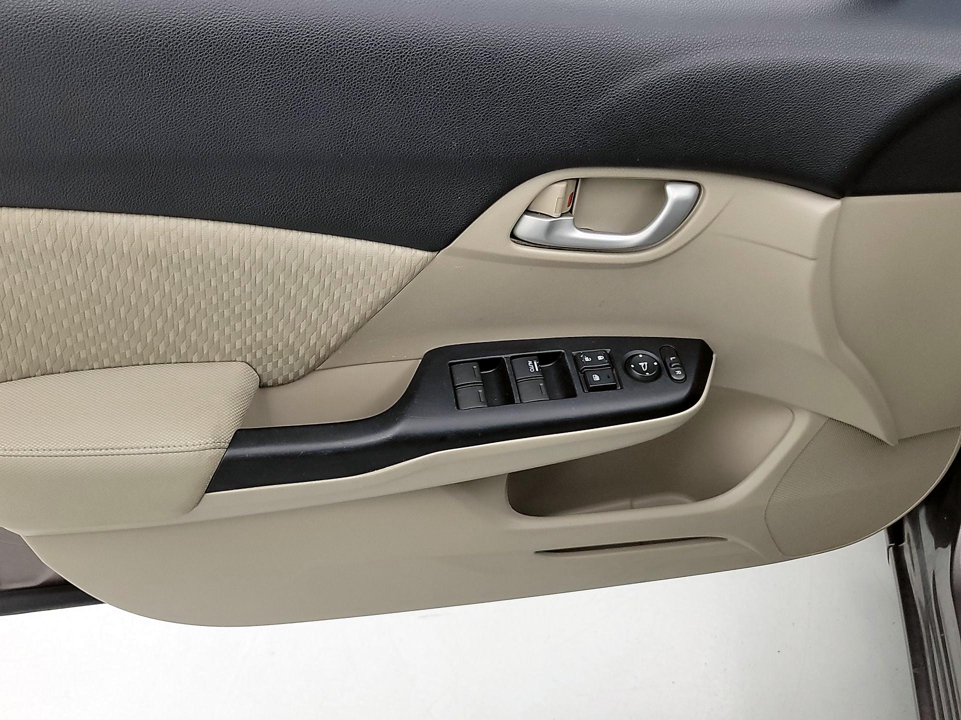 Thumbnail: 2014 Honda Civic - 12