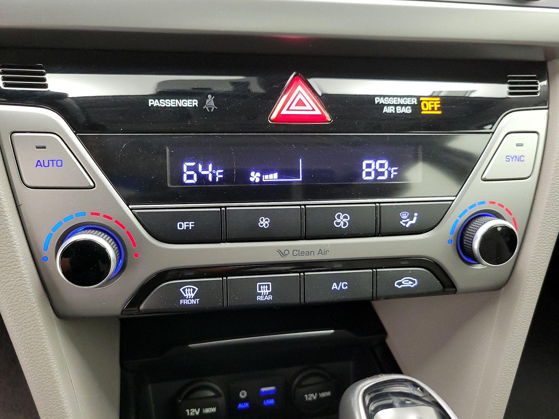 Thumbnail: 2017 Hyundai Elantra - 17