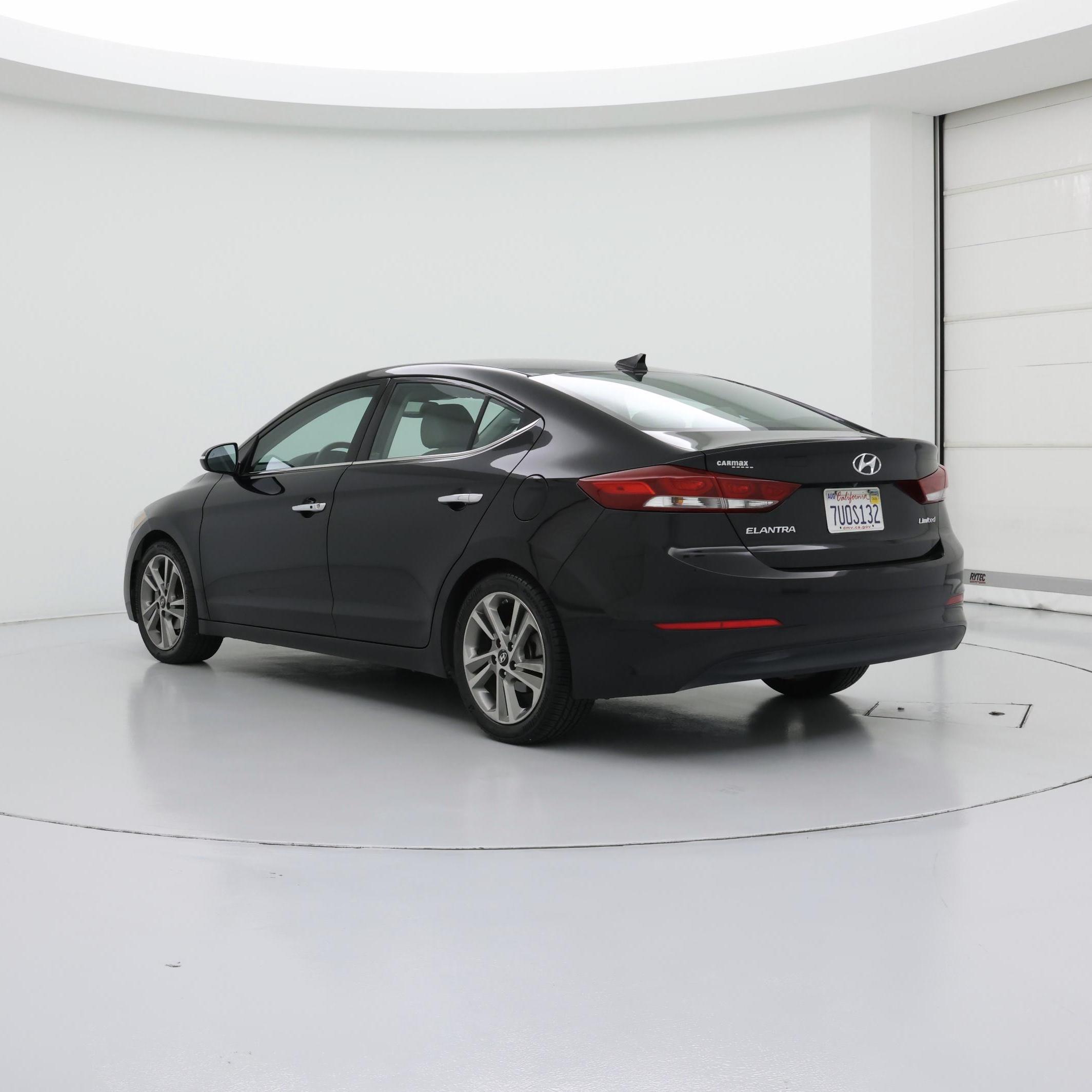 Thumbnail: 2017 Hyundai Elantra - 2