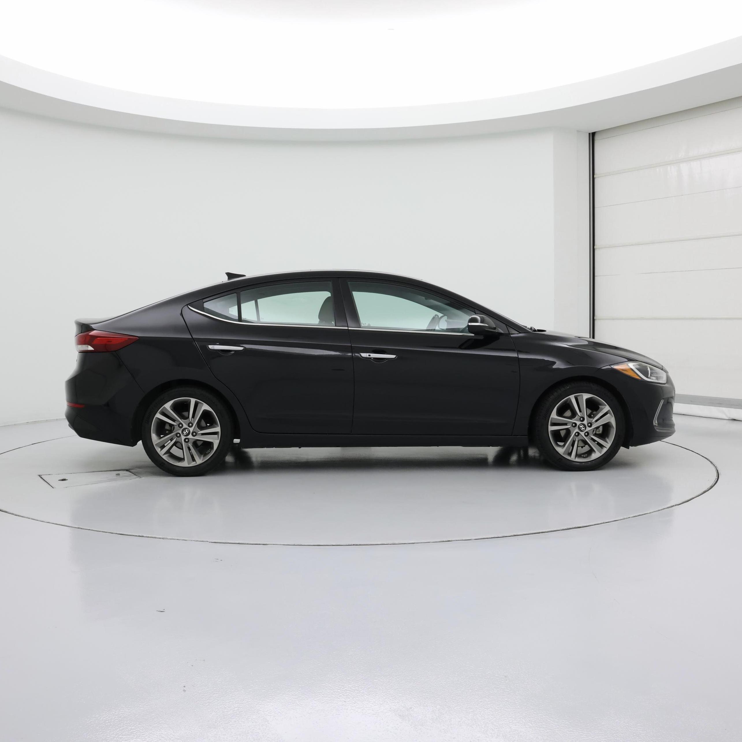 Thumbnail: 2017 Hyundai Elantra - 7