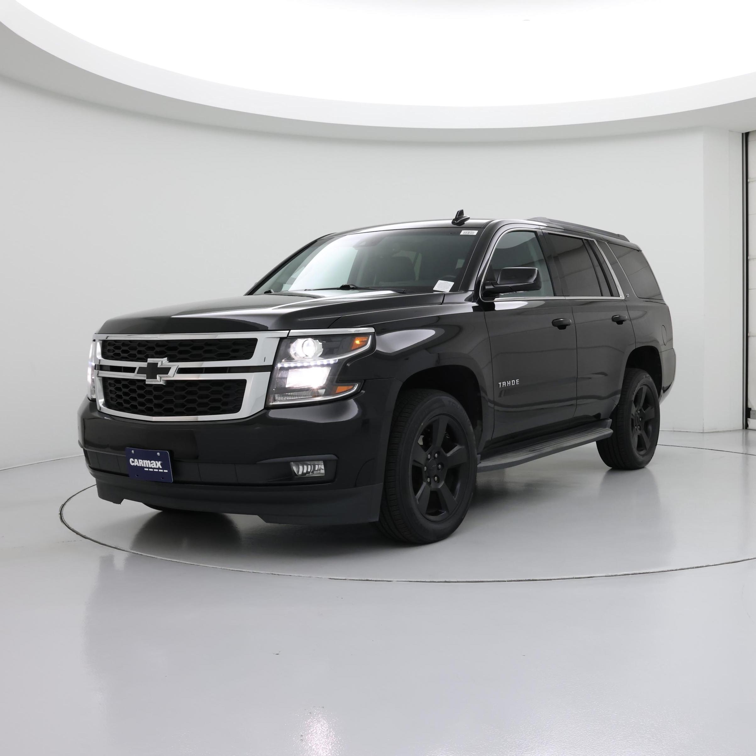 Thumbnail: 2017 Chevrolet Tahoe - 4